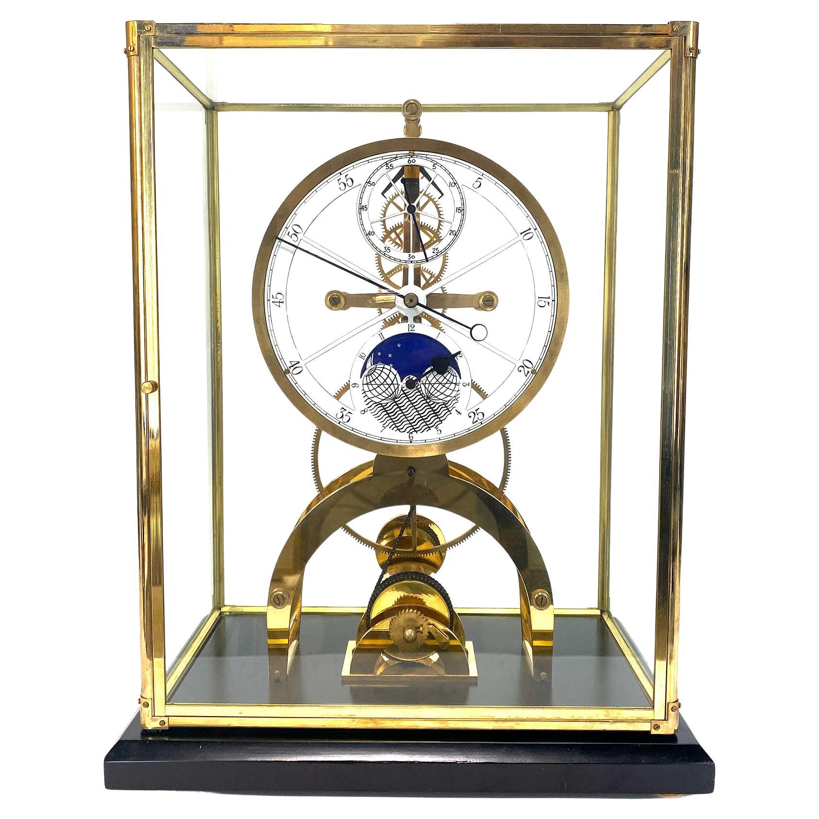 How do I program an Arne Jacobsen Roman table clock?