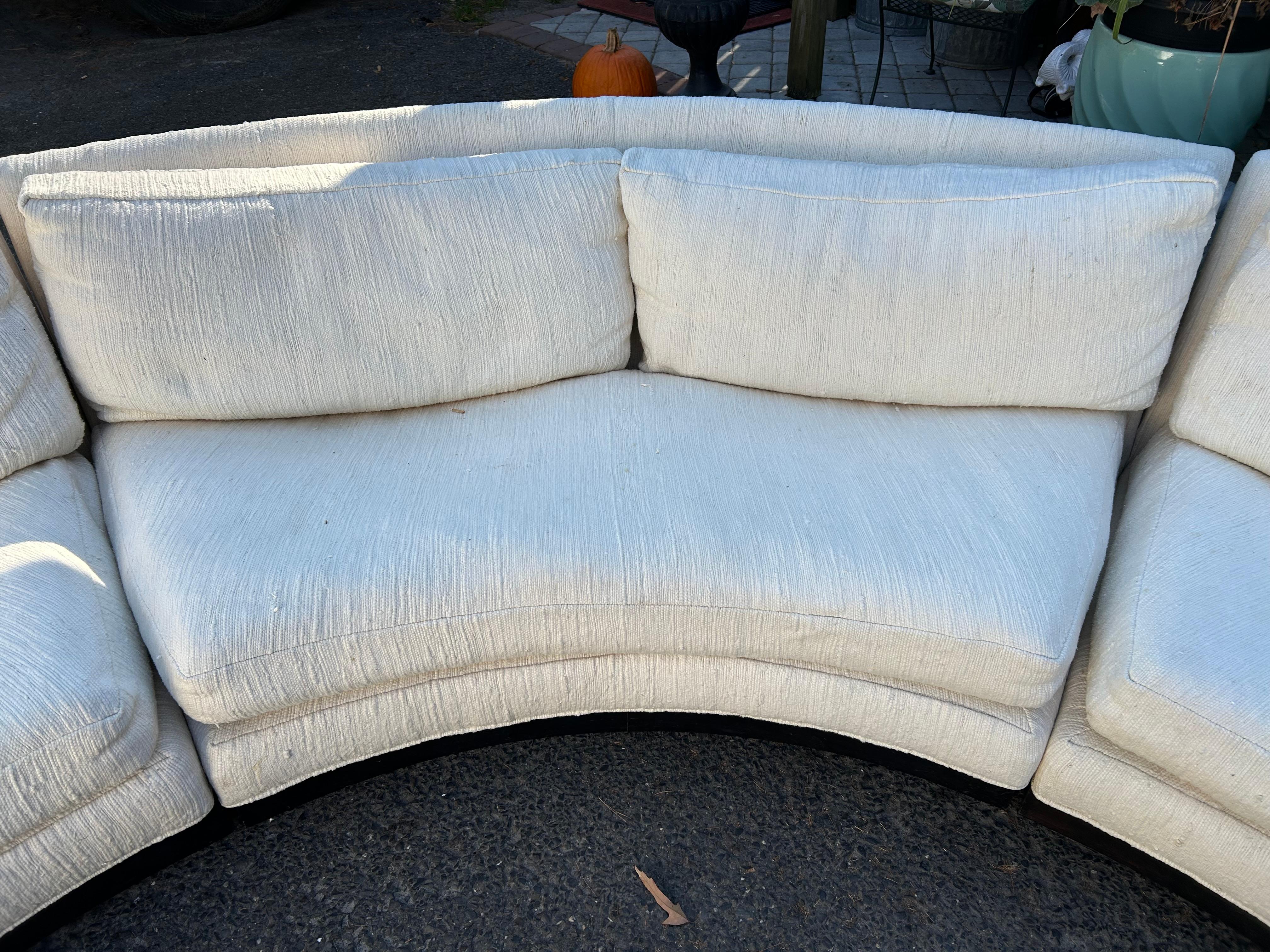 Fabuleux 4-Pieces Erwin Lambeth Circular Curved Sofa Sectional Mid-Century Modern en vente 5