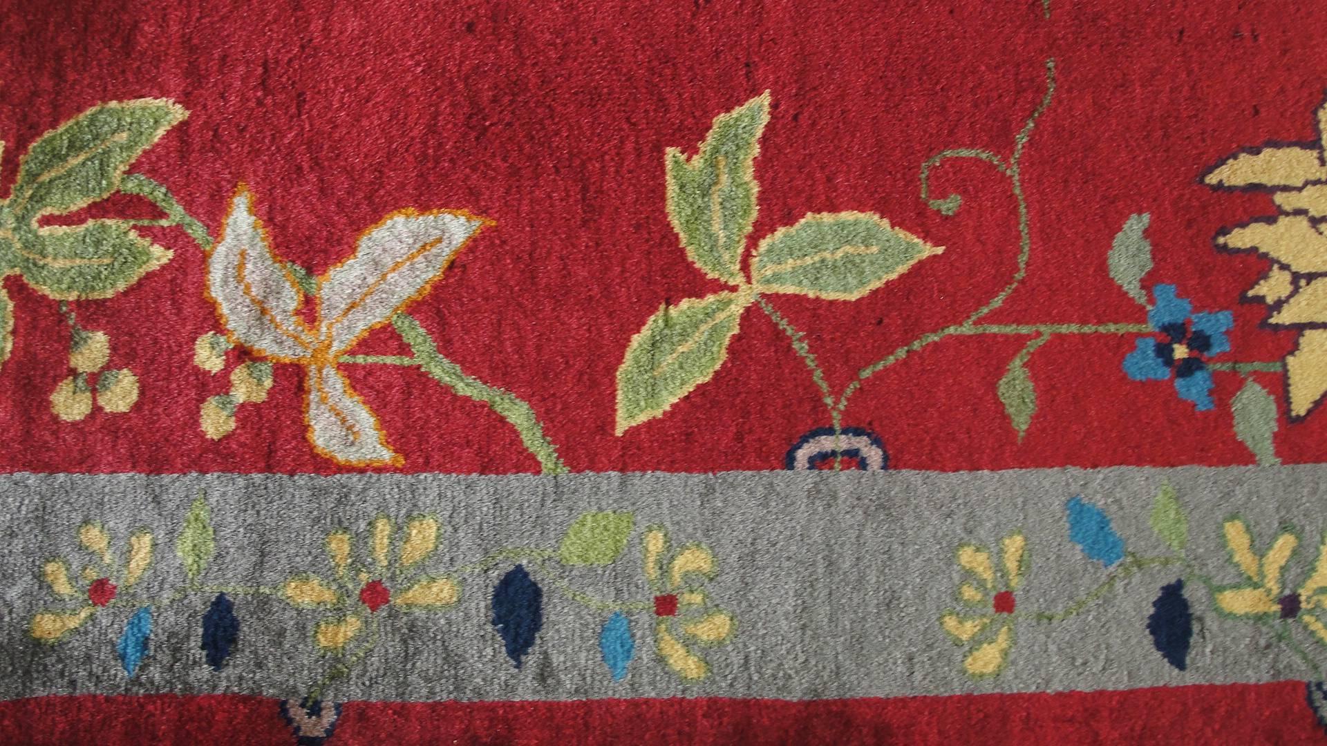  Antique Art Deco Chinese Rug Happy plants  In Excellent Condition In Evanston, IL