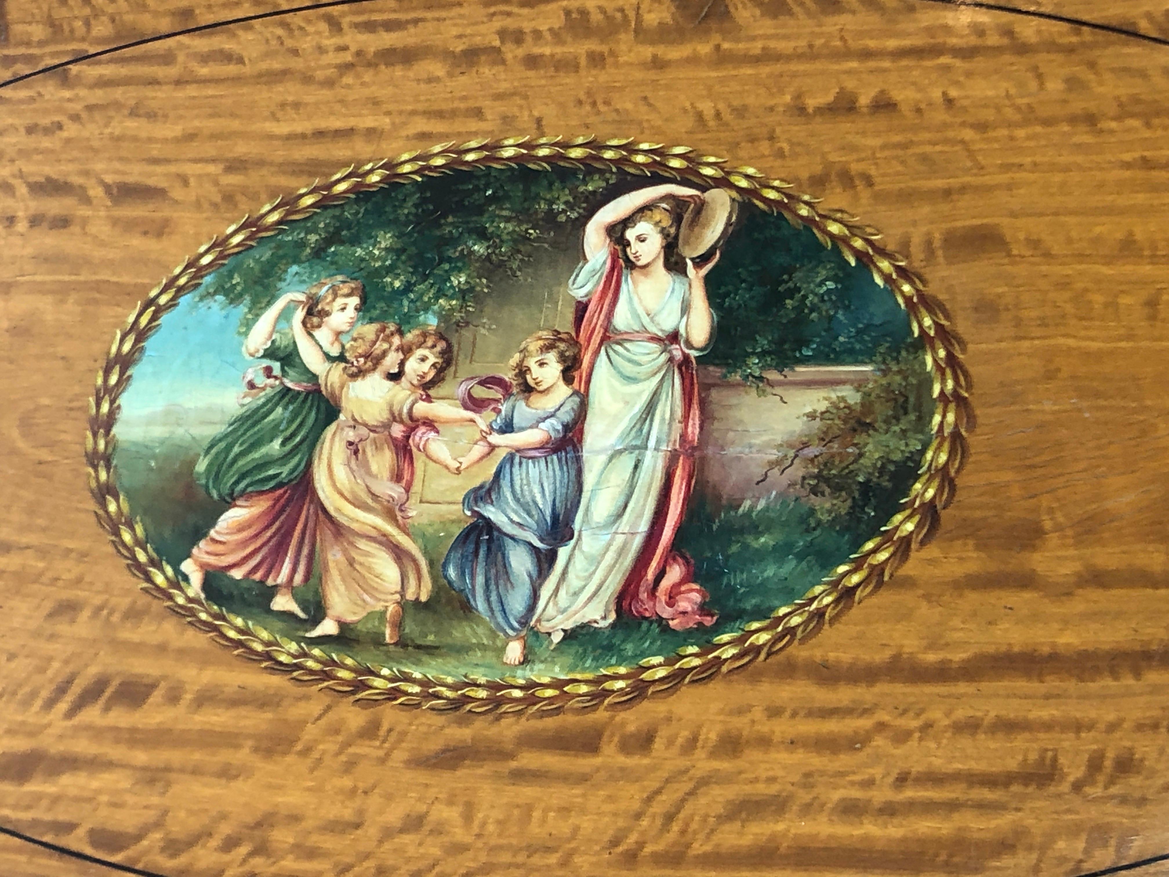 Fabelhafter antiker englischer edwardianischer handbemalter ovaler Tisch aus Seidenholz mit zwei Etagen, Adam (Edwardian) im Angebot