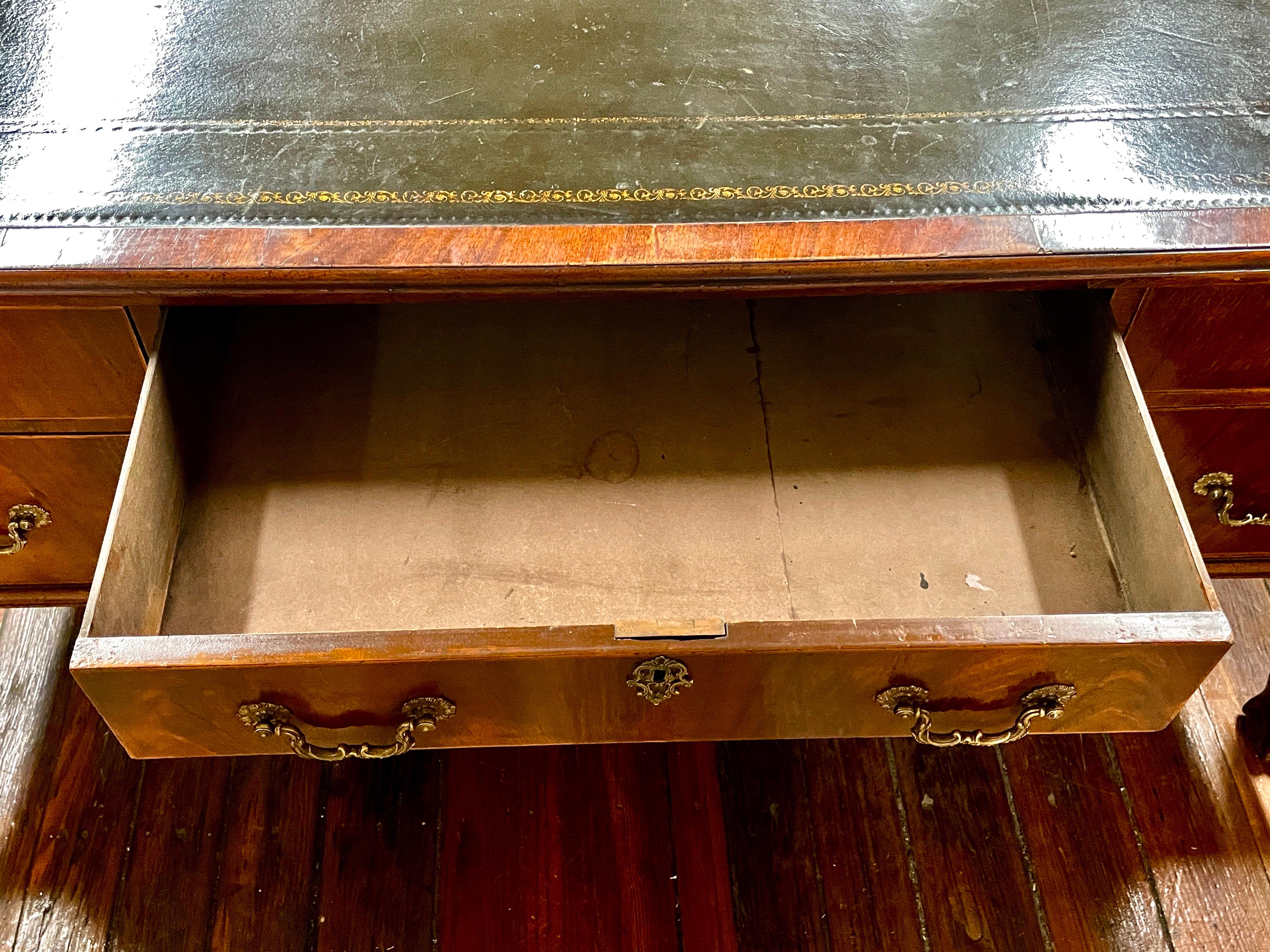 Fabulous Antique English Flame Mahog. Chippendale Style Large Desk w/leather In Good Condition For Sale In Charleston, SC