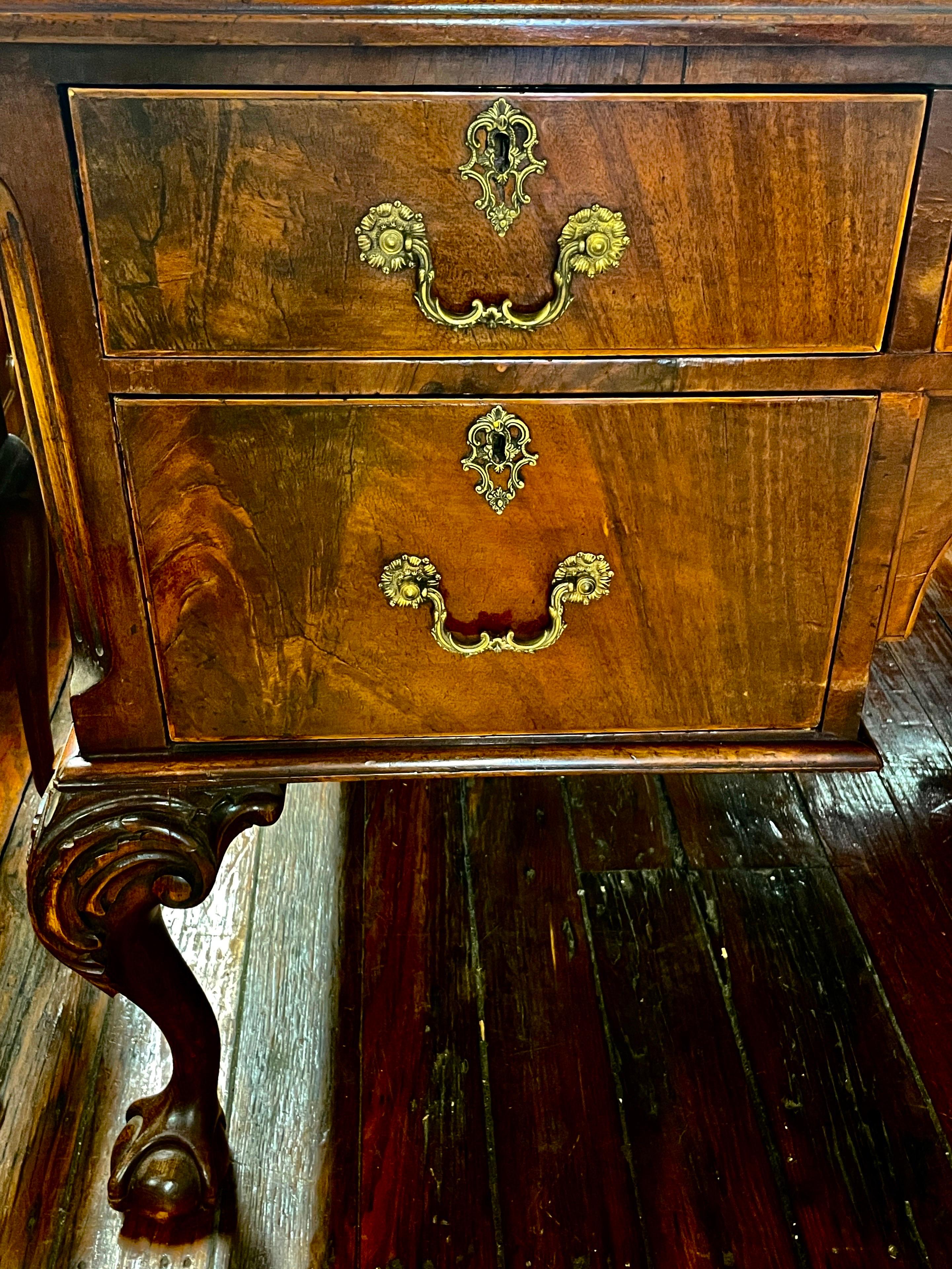 Fabulous Antique English Flame Mahog. Chippendale Style Large Desk w/leather For Sale 1