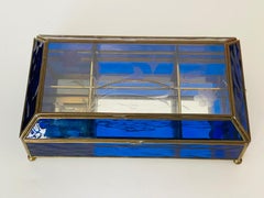 Magnifique boîte à musique Art déco en cristal bleu cobalt