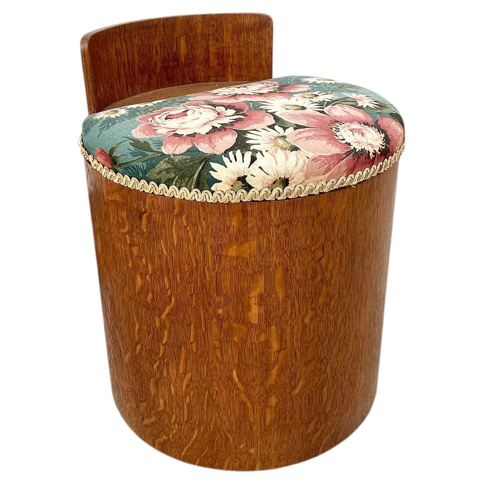 Favoloso sgabello a forma di tamburo in Oak, Inghilterra, 1930 ca. in vendita