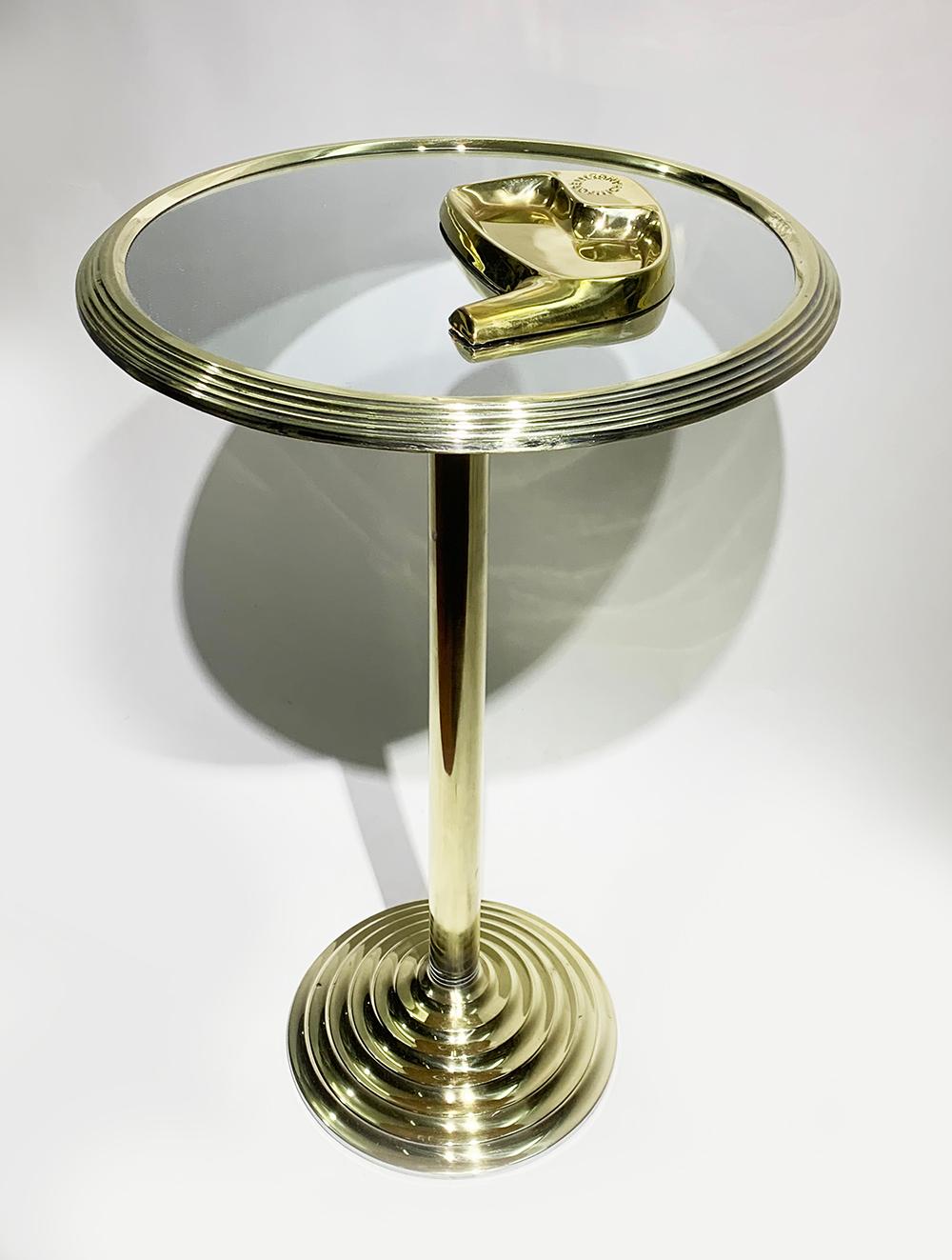 Fabulous Art Deco Pedestal Side Table  For Sale 2