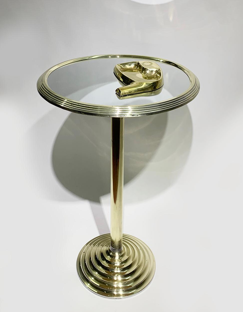 Fabulous Art Deco Pedestal Side Table  For Sale 3