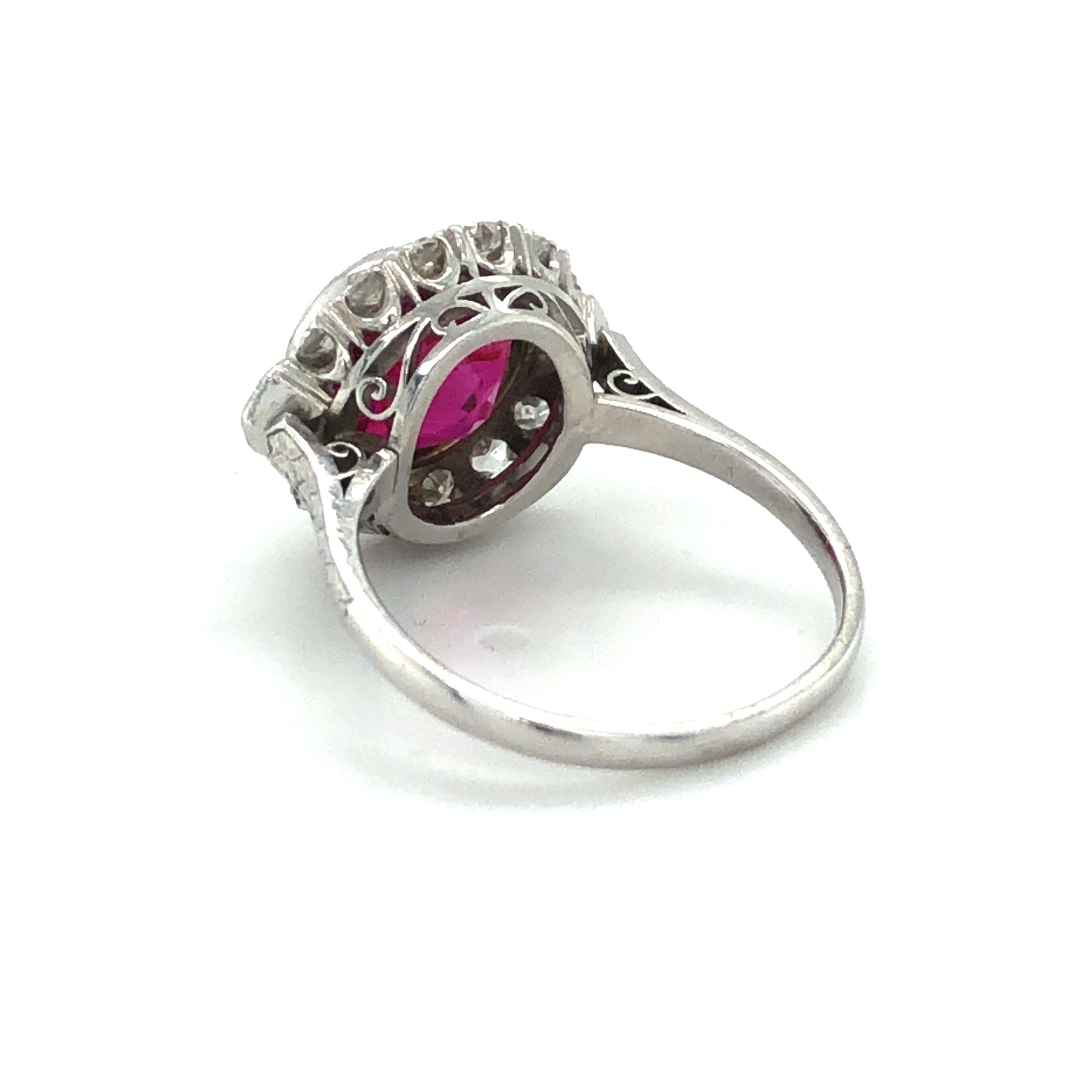 Fabulous Art Deco Ring with Burmese Ruby and Diamonds in Platinum 950 1