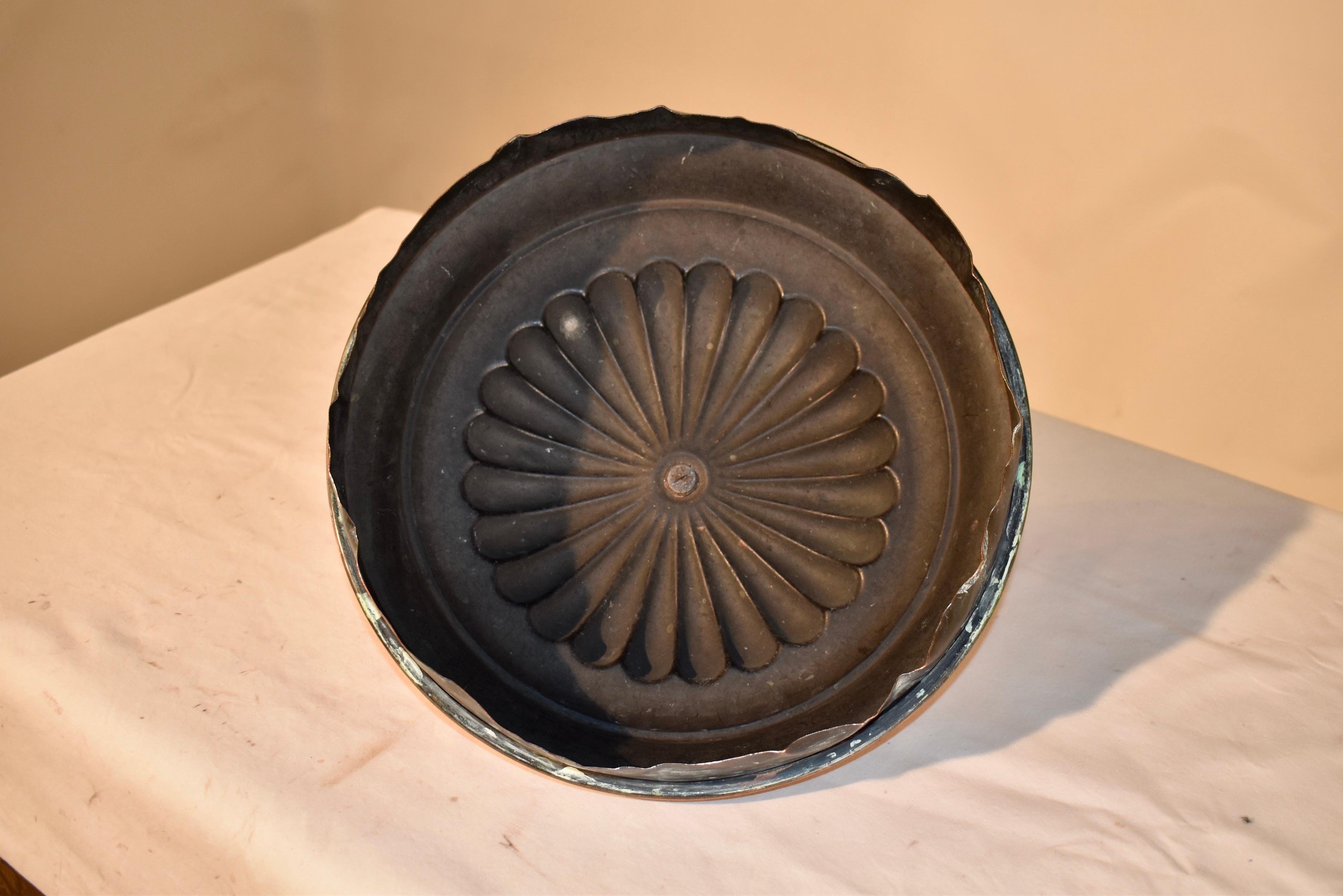 FABULOUS Arts and Crafts Copper Coal Hod on Stand, CIRCA 1920 im Angebot 6
