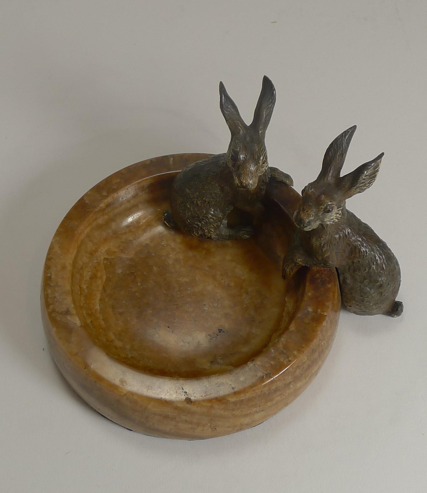 Fabulous Austrian Cold Painted Bronze Rabbits or Hares on Onyx Dish, circa 1900 In Excellent Condition In Bath, GB