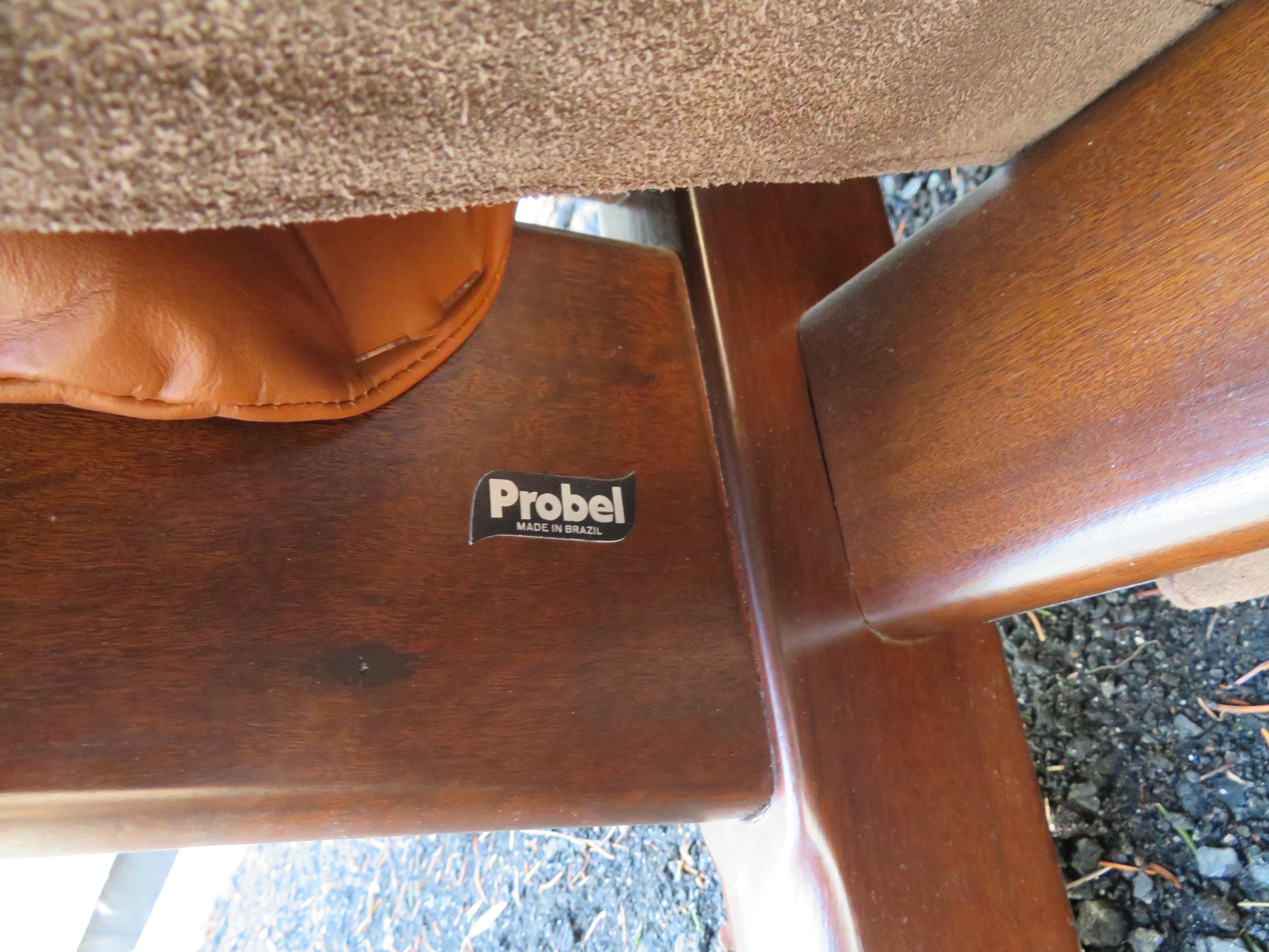 Fabuleux fauteuil de salon et pouf Jean Gillon pour Probel en vente 8