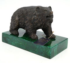 Fabuleux ours en bronze sur socle en malachite