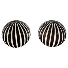 Fabulous Cenedese Black & White Murano Glass Globe Table Lights, Pair