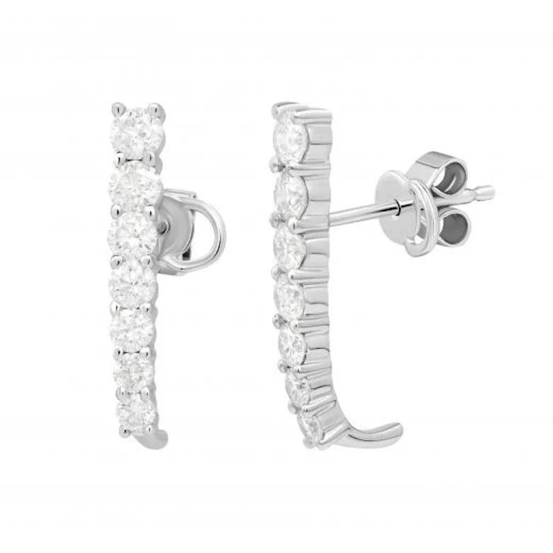 Round Cut Fabulous Diamond White 18K Gold Earrings for Her For Sale