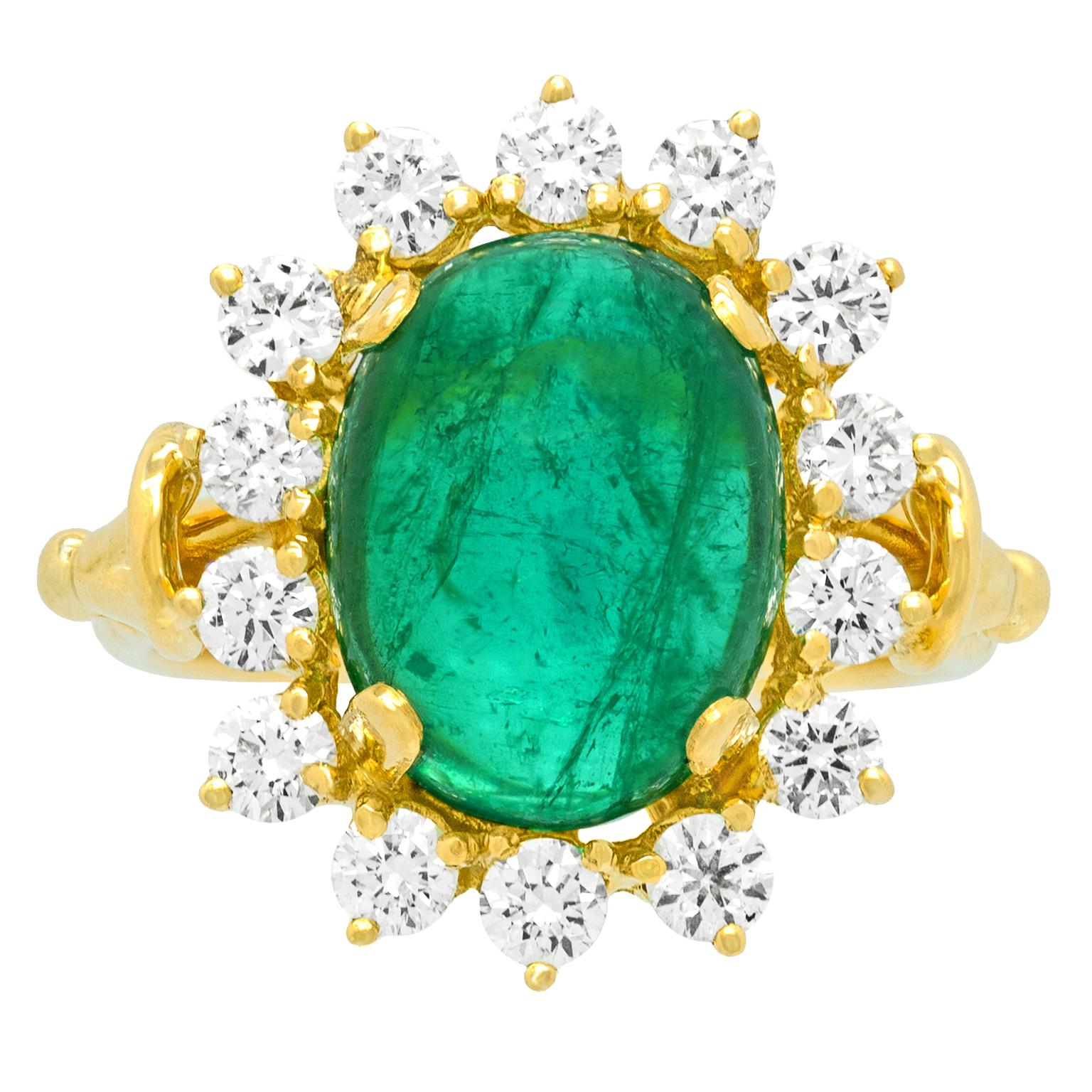 Cabochon Fabulous Emerald and Diamond Ring 18k