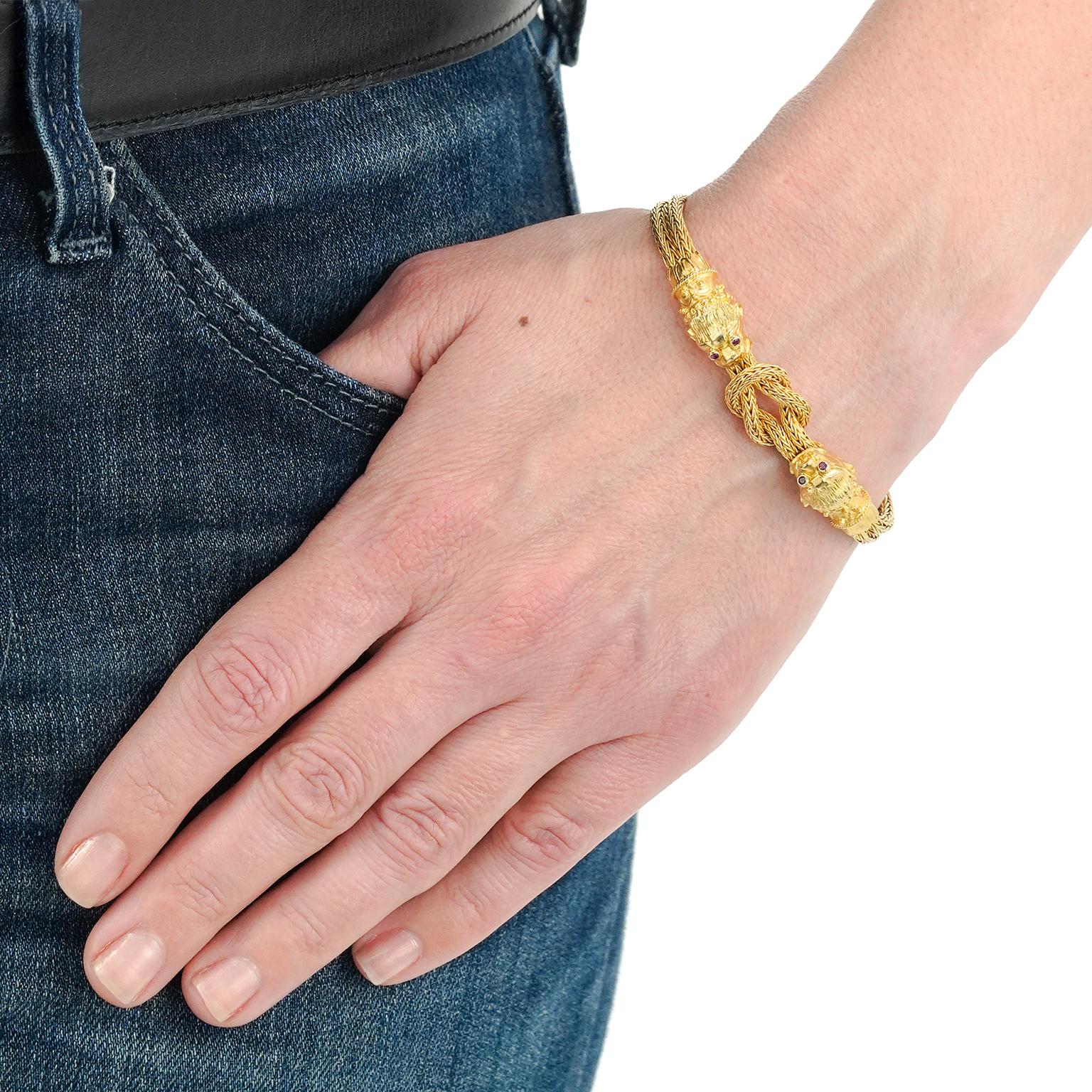 Fabulous Everyday Lalaounis Bracelet In Excellent Condition In Litchfield, CT