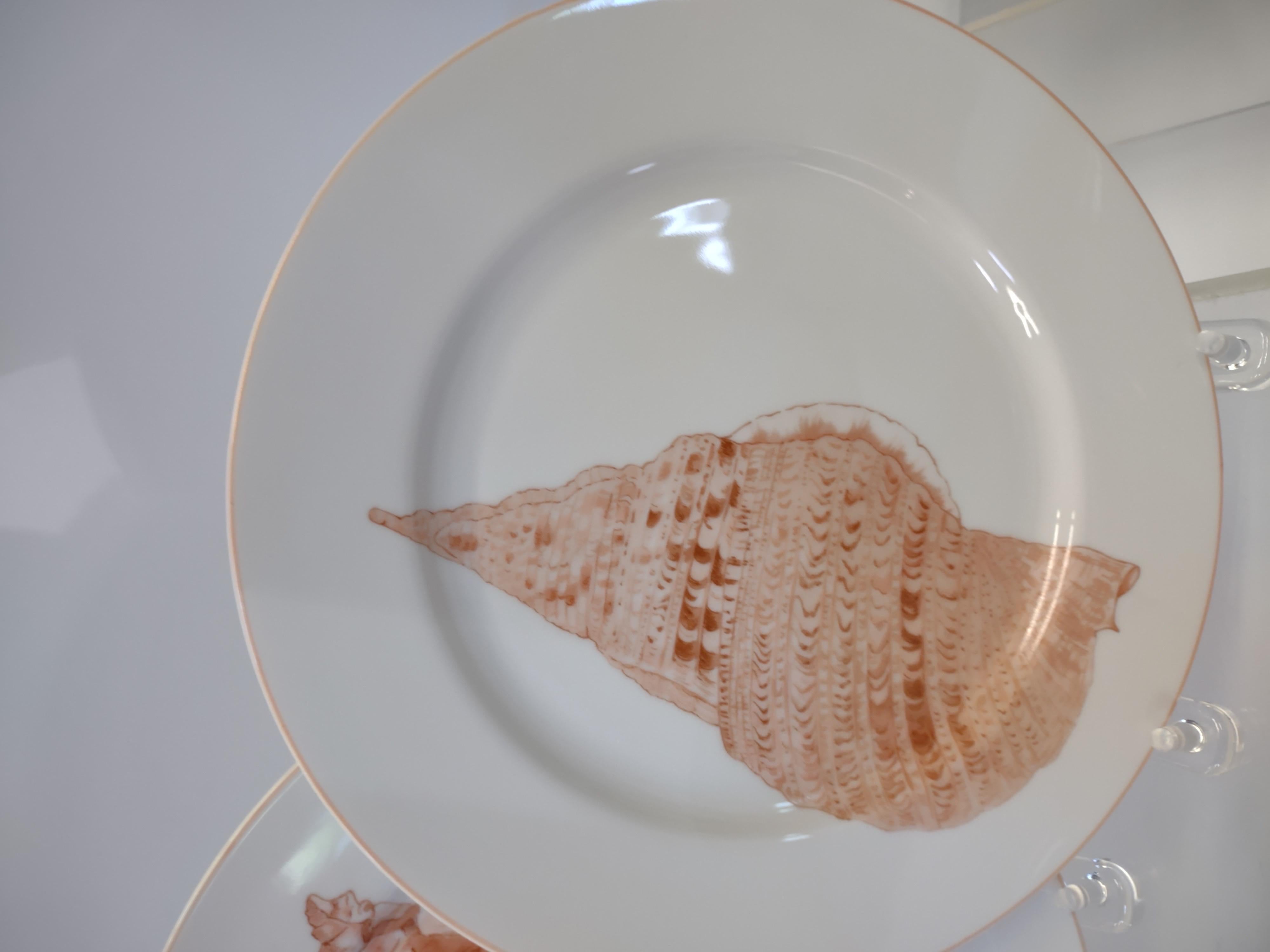 Fabulous Fitz and Floyd Coquille Pattern Dinnerware Set For Sale 2