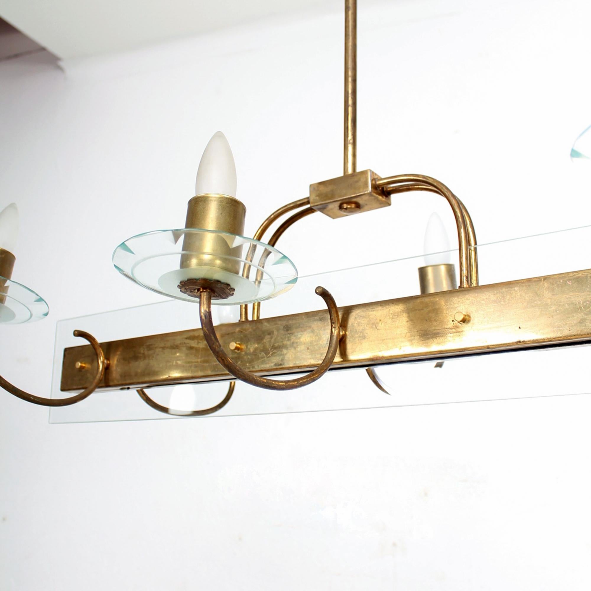 1950s Floating Gold Six Arm Chandelier Brass & Cut-Glass Fontana Arte Italy In Good Condition For Sale In Chula Vista, CA