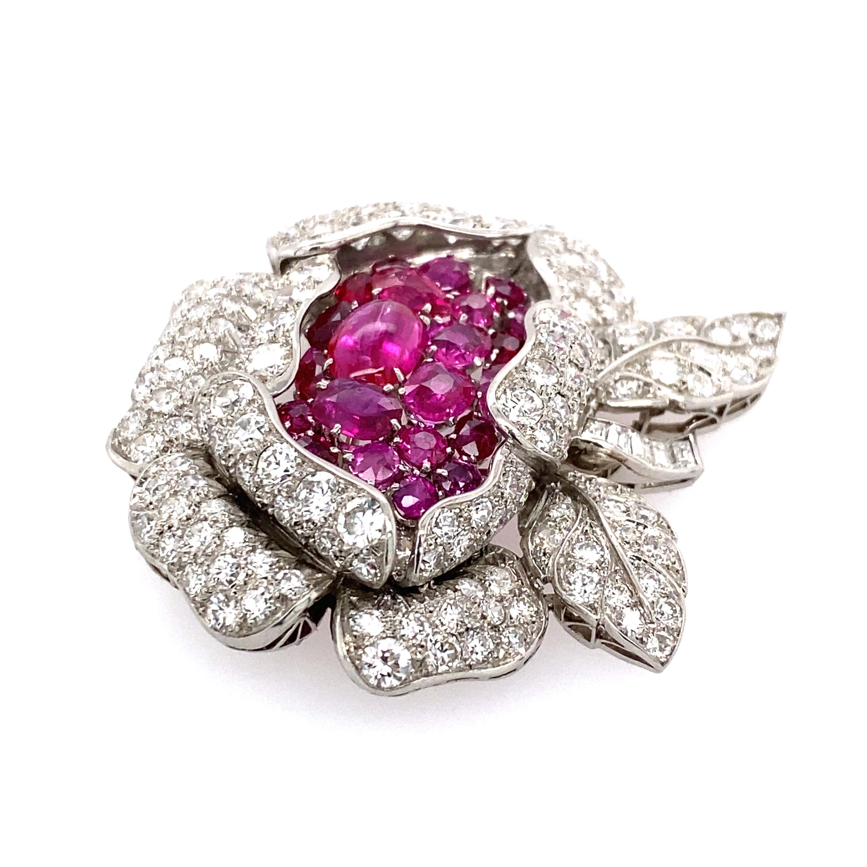 Women's Fabulous French Art Deco Platinum Burmese Ruby Diamond Brooch For Sale