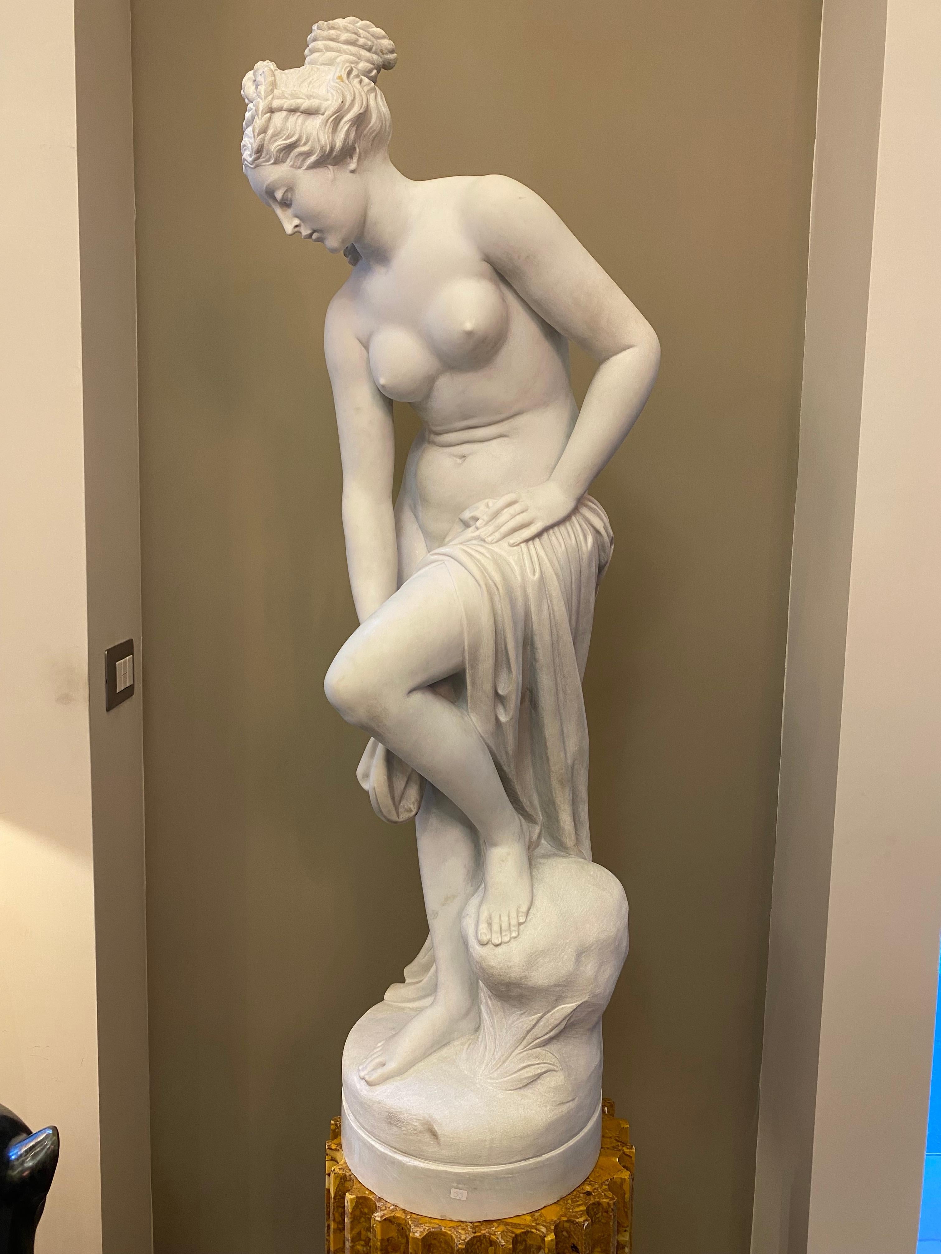 Carrara Marble  Fabulous French Neoclassical Marble Sculpture of Bathing Venus 1880' For Sale