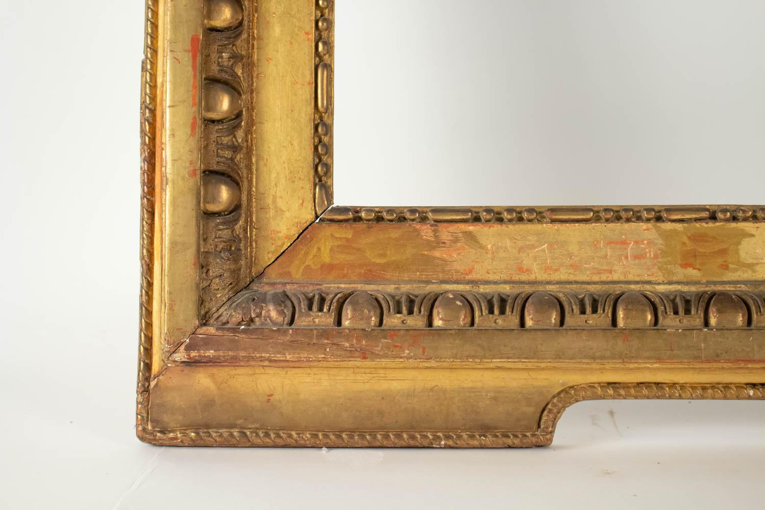 Fabulous hand-carved giltwood and Stucco Louis XVI style frame, mirrorc 19th century, France
Horizontal. The top ornate with a trphy of arrows and bow, the sides ornate with garland of flowers. Decor typical of Louis XVI Style
Sight size is: