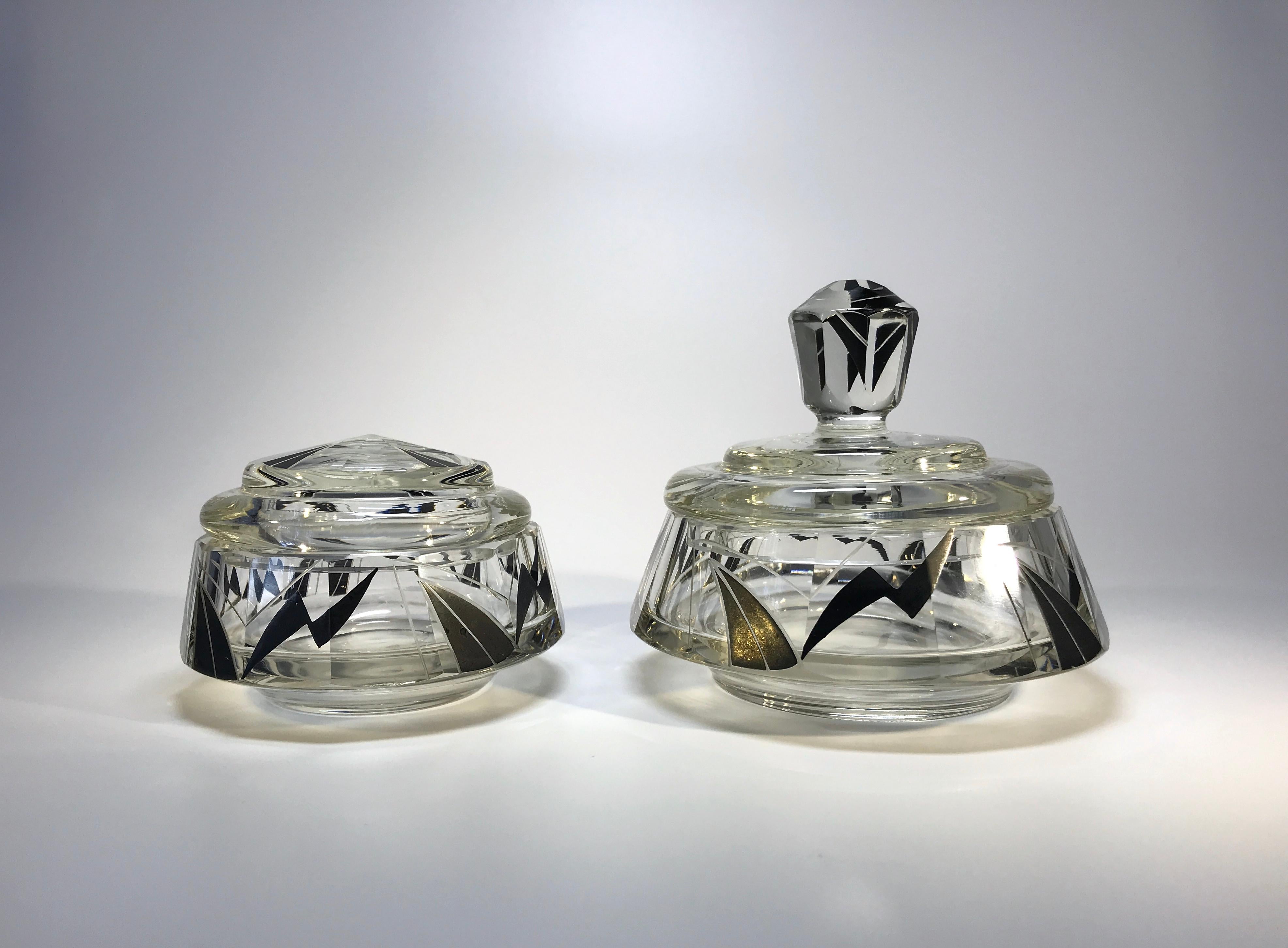 Fabulous Karl Palda Art Deco Czech Black Enamel Perfume 5 Piece Vanity Set 1920s For Sale 2