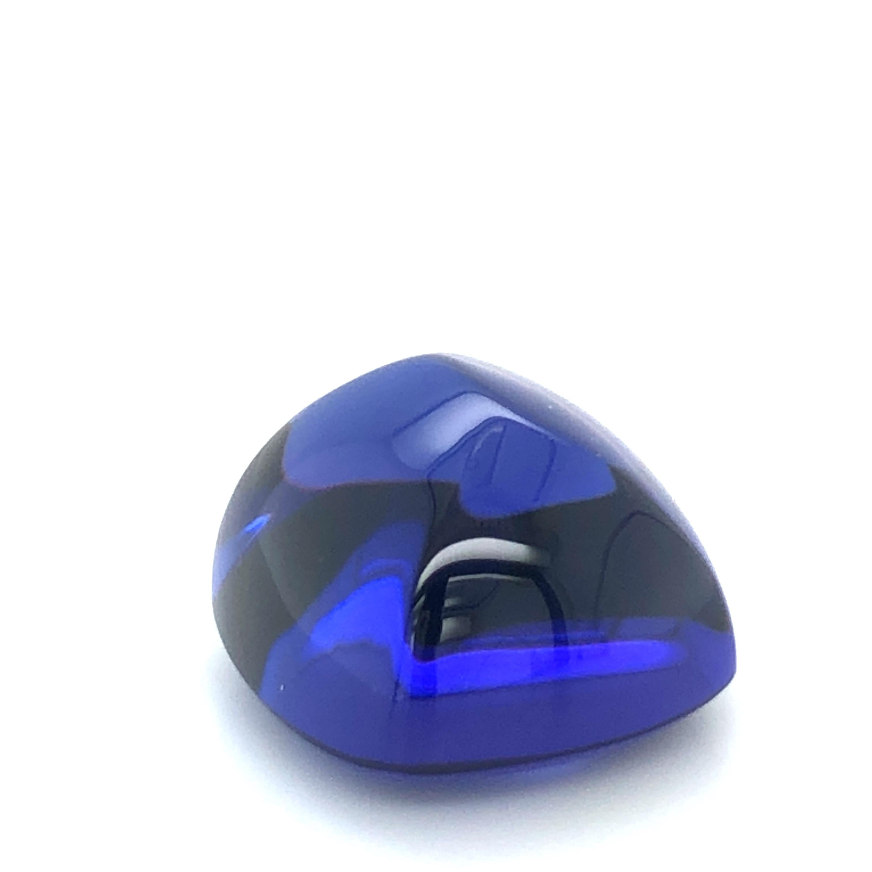 Women's or Men's Fabulous Loose Sugarloaf Cabochon Tanzanite of 26.20 Ct For Sale