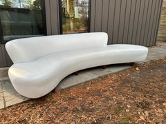 Fabulous Modernica Sculptural Curved Cloud Sofa Mid-Century