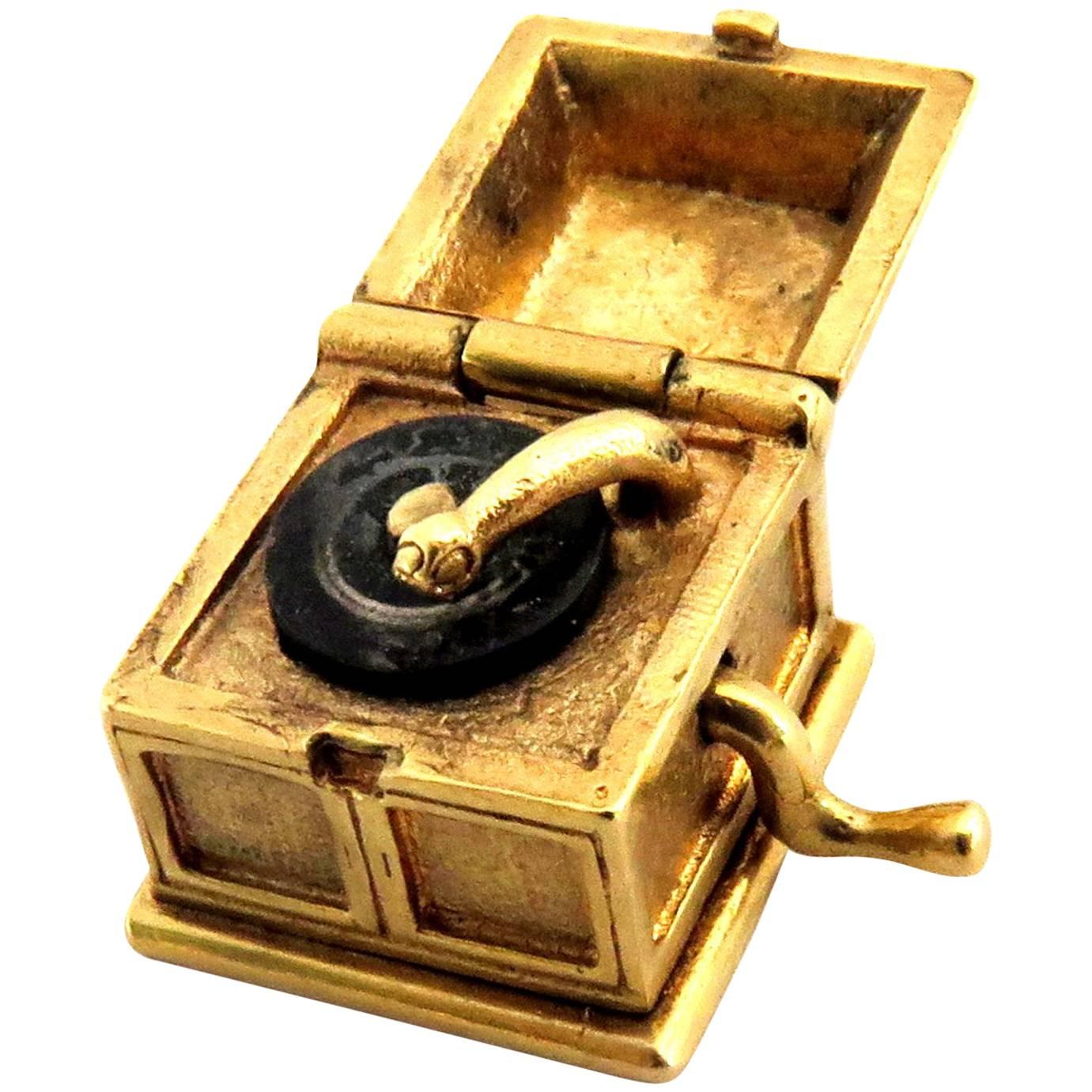 Fabulous Movable Gold Record Player Charm Pendant For Sale