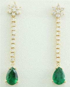 Fabulous Natural Emerald Yellow Gold Dangle Drop Earrings for Her