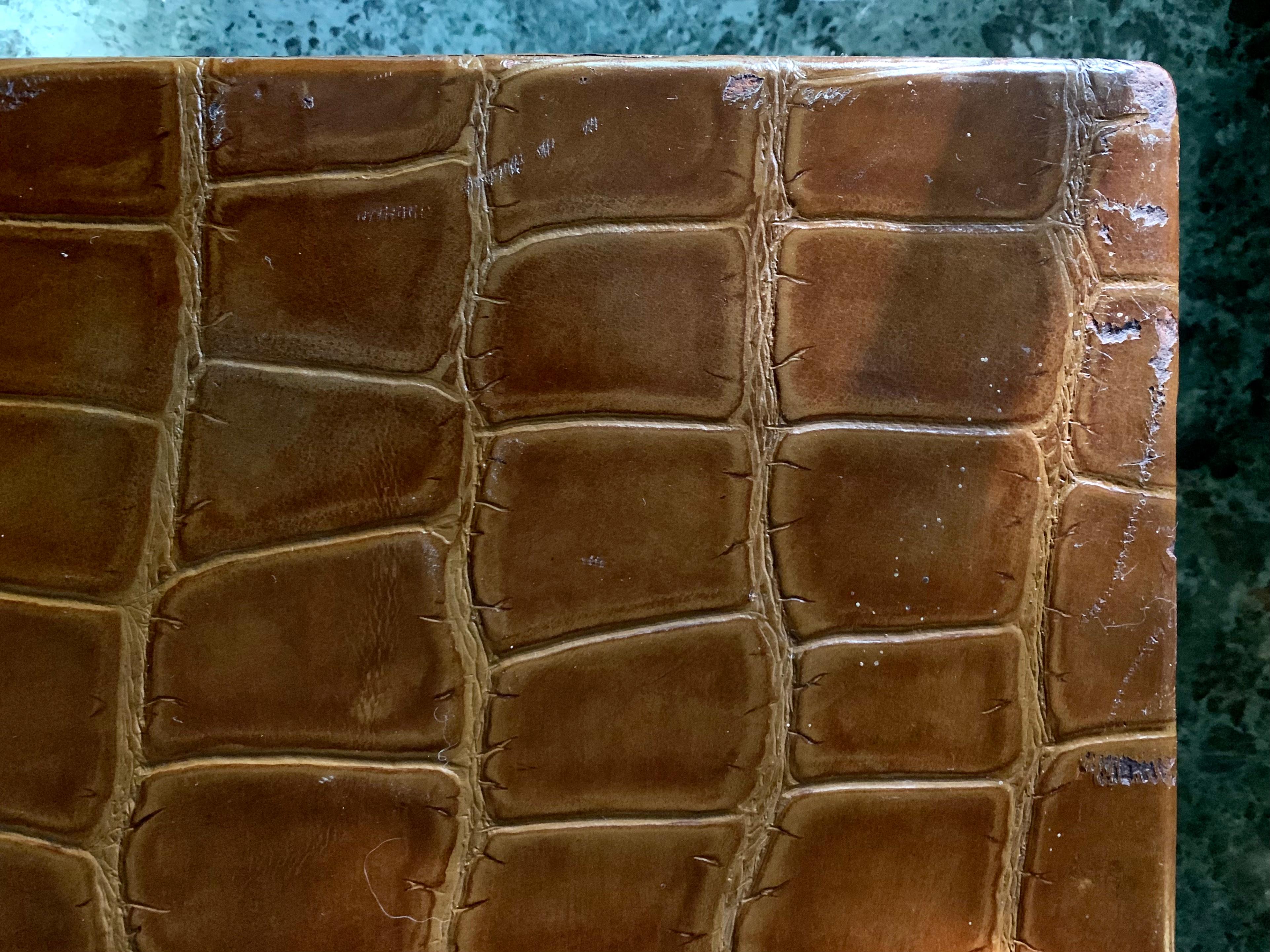 Fabuleux ensemble de backgammon surdimensionn en cuir cognac  motif d'alligator vintage 4