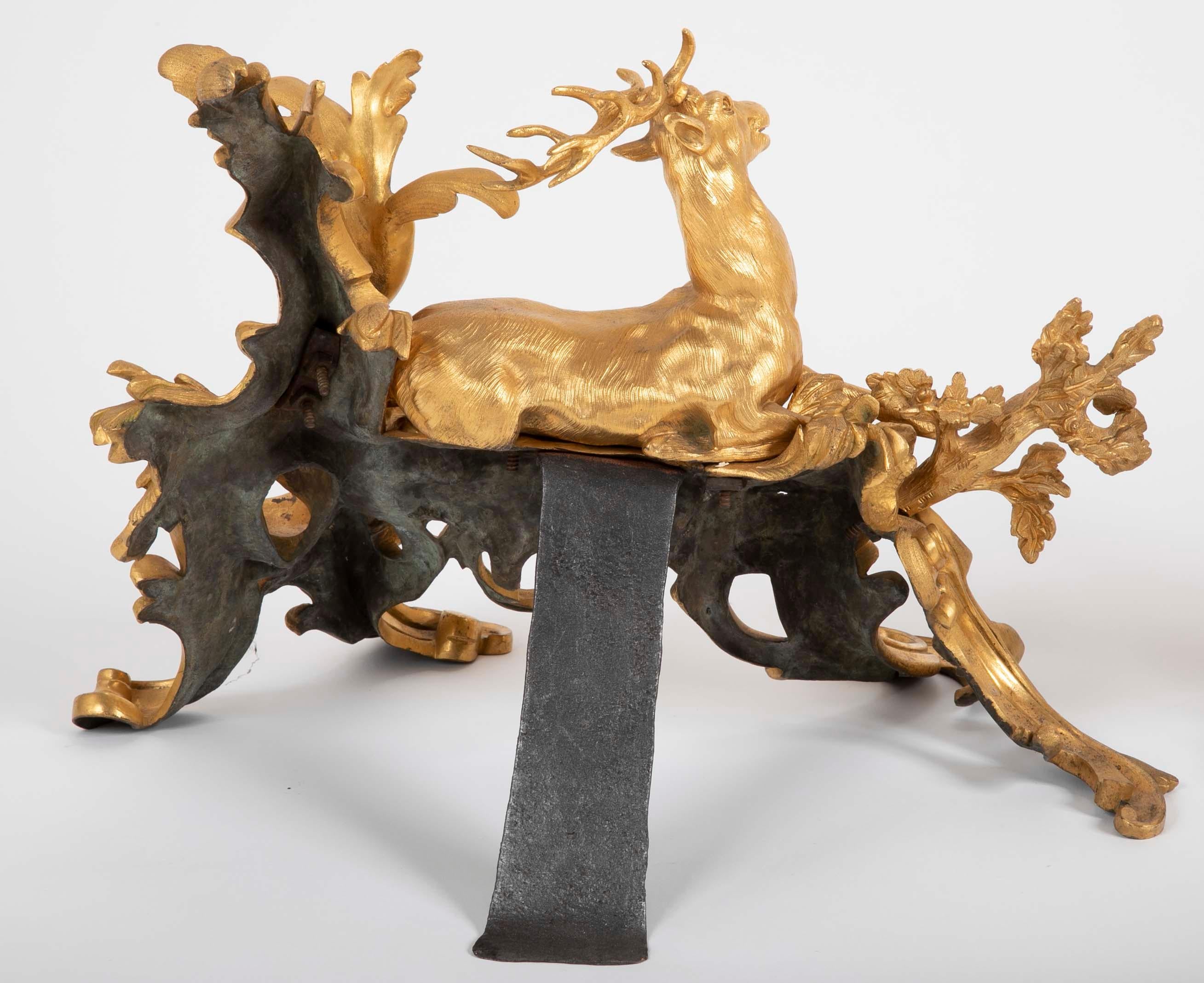 Fabuloso Par de Chenets de Bronce D'ore Estilo Luis XV del Siglo XIX en venta 10