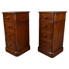 Fabulous pair of antique mahogany bedside cabinets, chests
