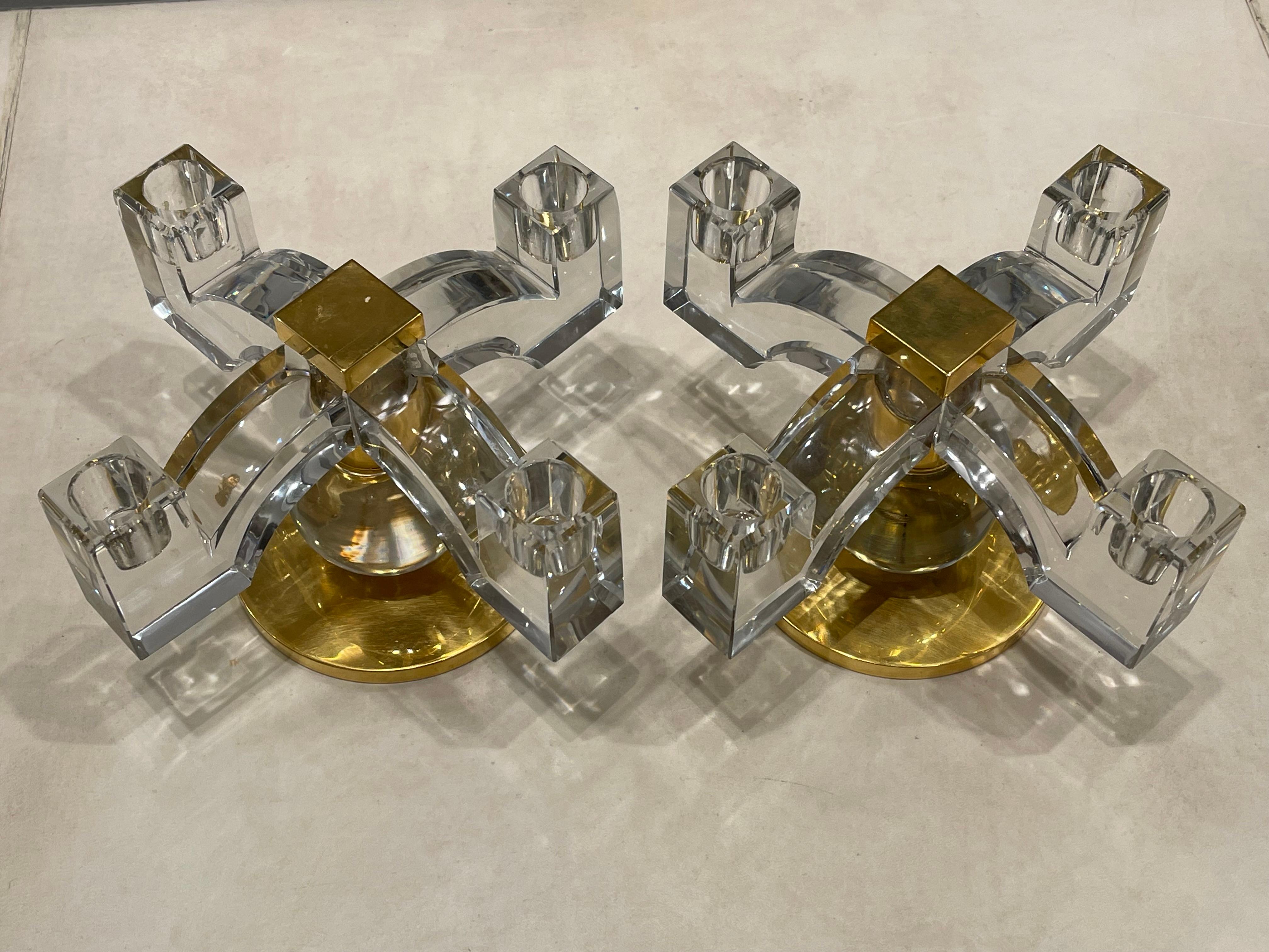 Art déco Fabuleuse paire de candélabres en cristal de Baccarat, par Jacques Adnet, France, 1935 en vente