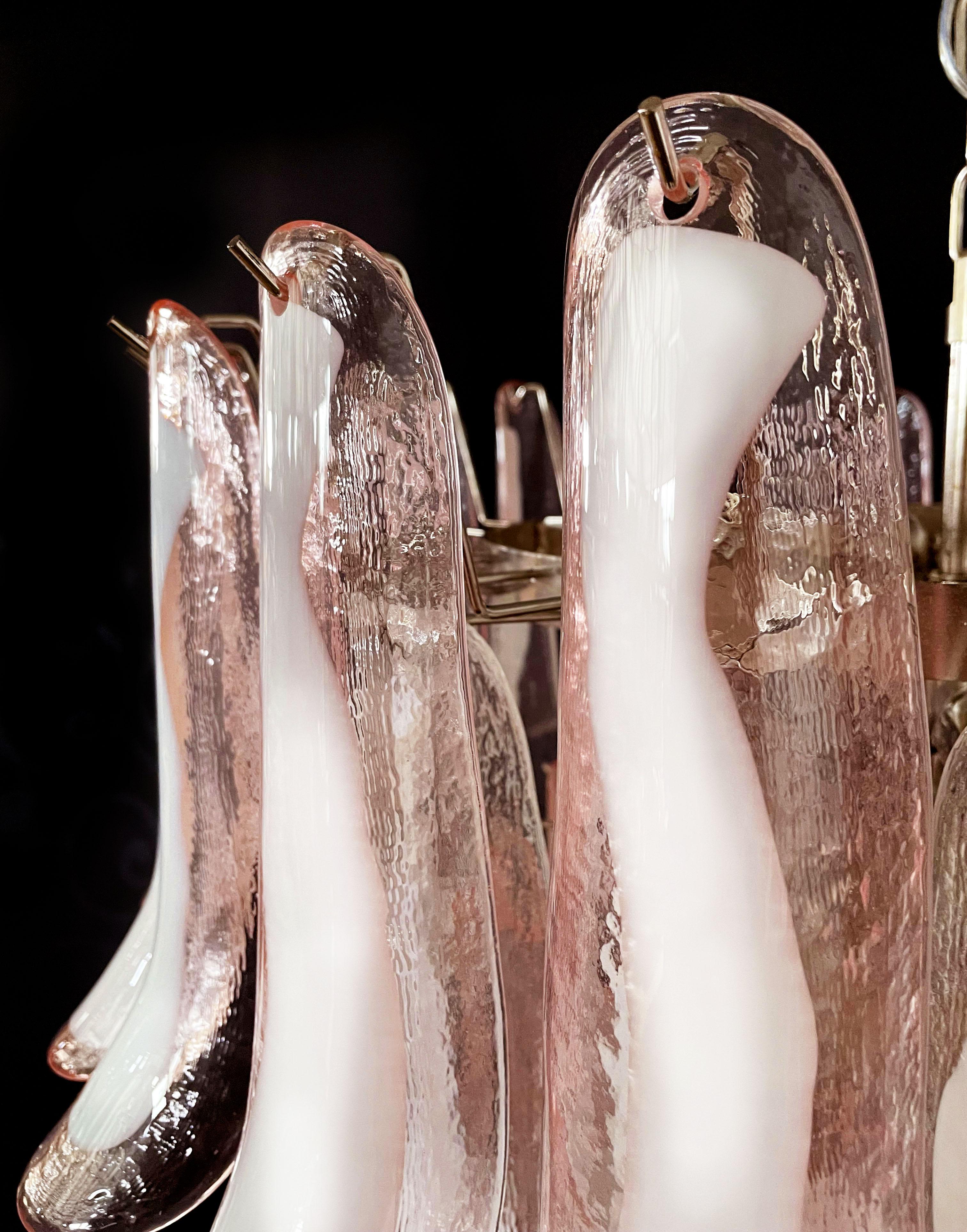 Fabulosa Pareja de Arañas Italianas de 75 Pétalos Rosas y Blancos, Murano en venta 4