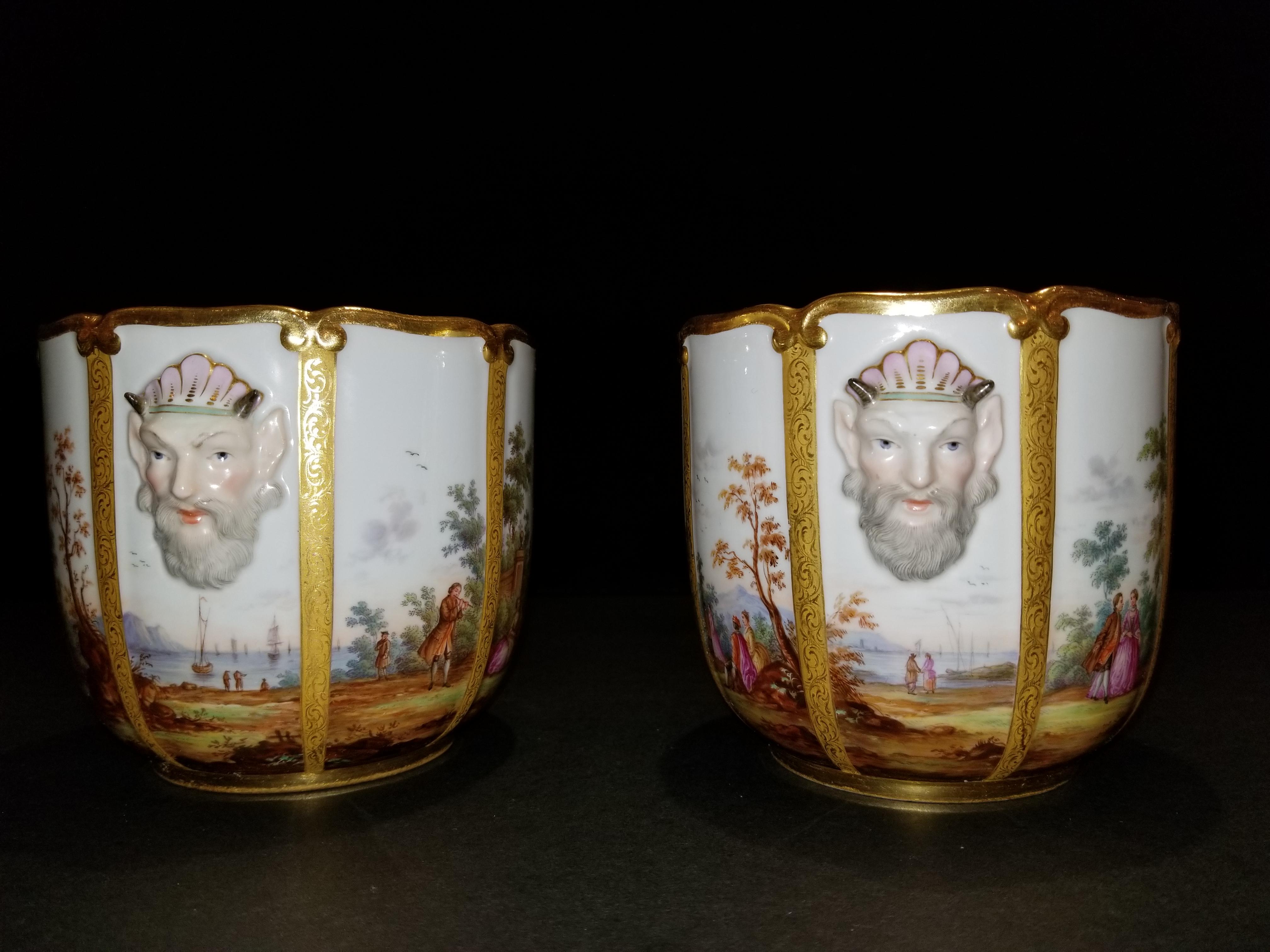 Fabulous Pair of Meissen Porcelain Glass Coolers/Cachepots In Excellent Condition For Sale In New York, NY