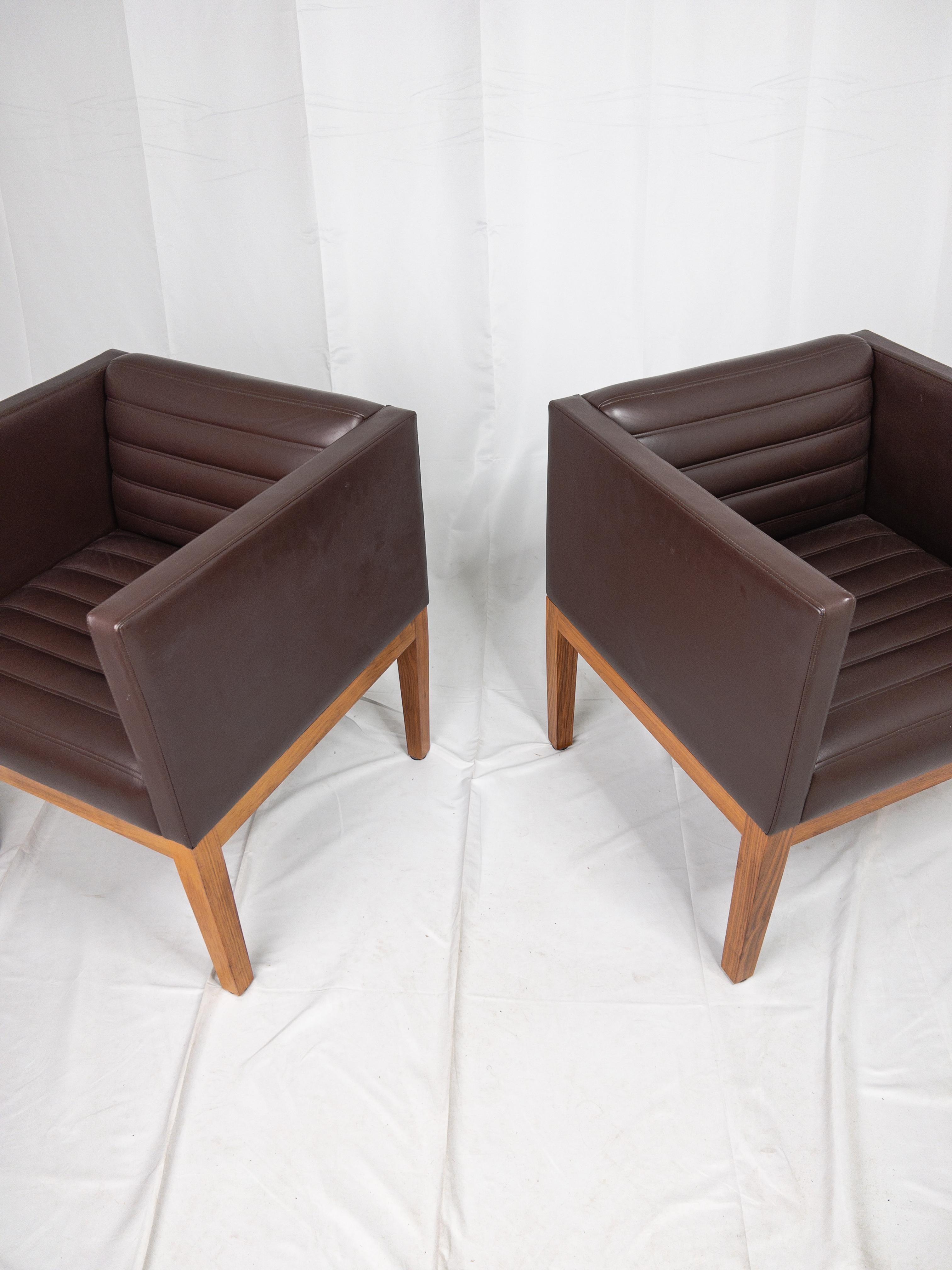 Fabulous Pair of Mid Century Leather Arm Chairs by LINLEY London For Sale 4