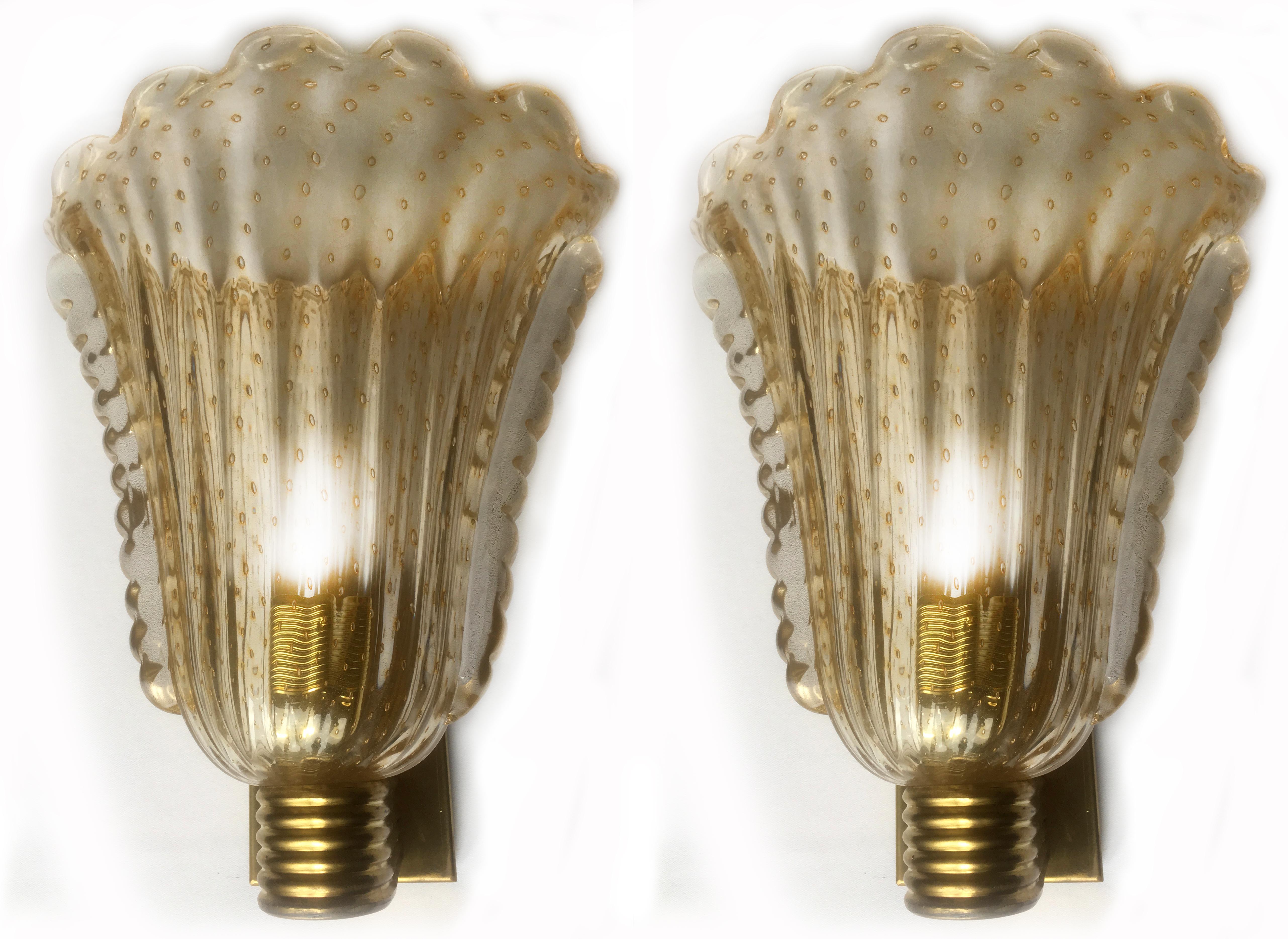 Gorgeous pair of sconces by Barovier & Toso. Words are not needed, just look at them.