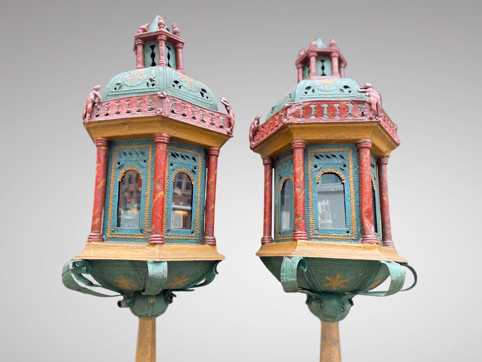 Fabulous Pair of Venetian Gondola Lantern Torchères In Good Condition In Petworth,West Sussex, GB