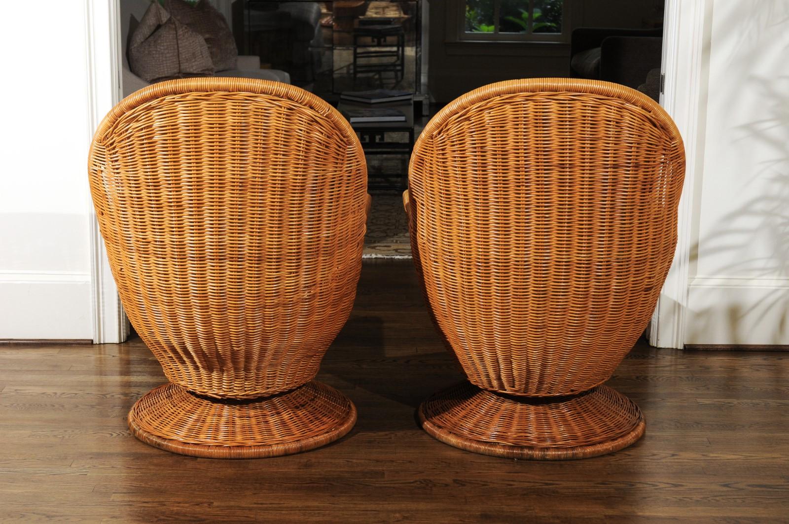 Fabulous Pair of Wicker Egg Swivel Club Chairs, circa 1975 3