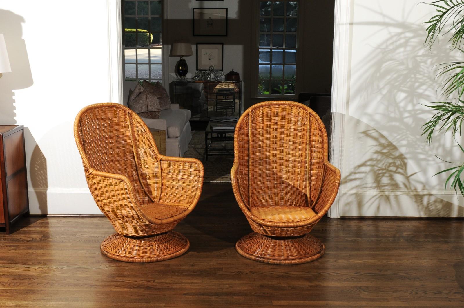 Mid-Century Modern Fabulous Pair of Wicker Egg Swivel Club Chairs, circa 1975