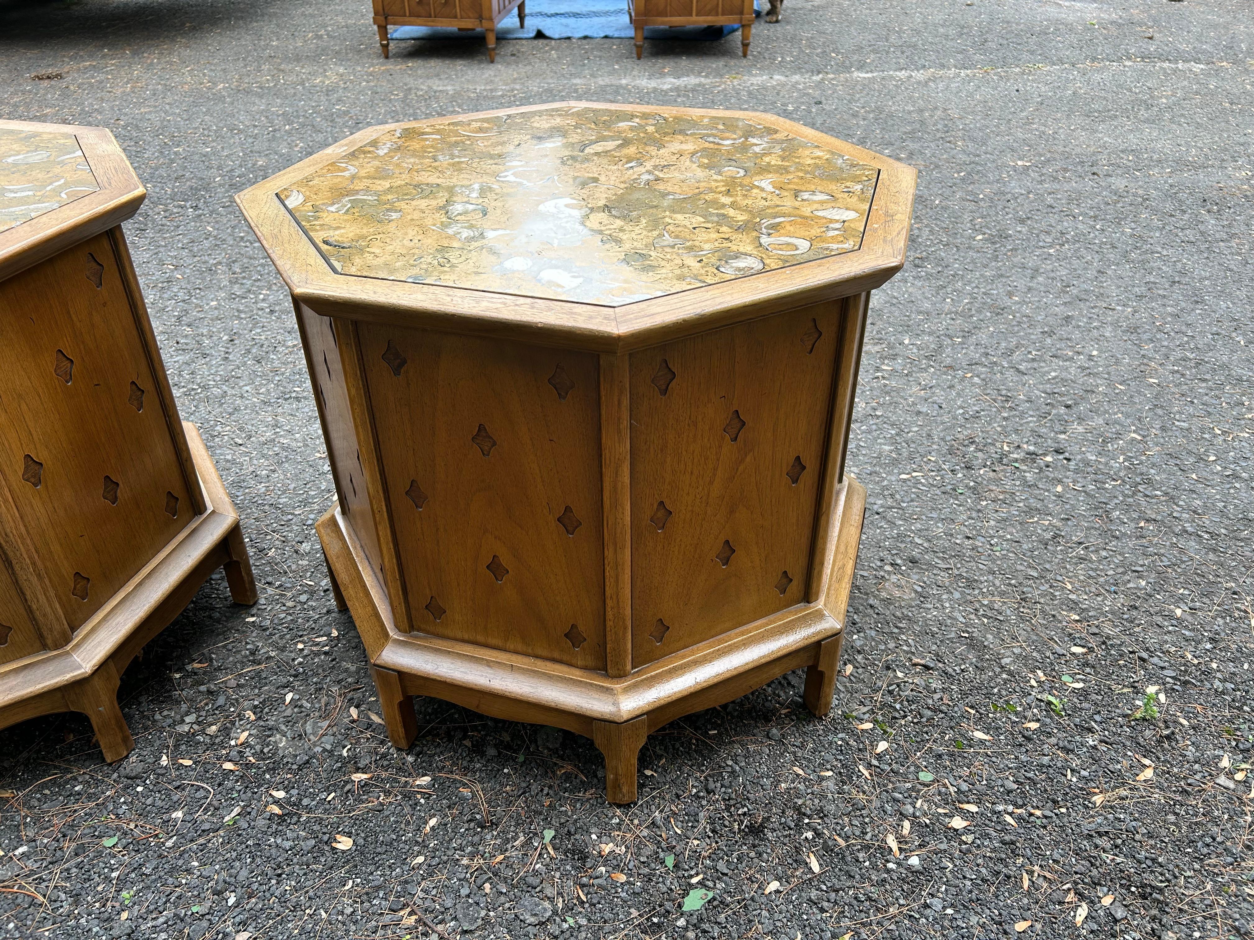 Fabulous Pair Tomlinson Sophisticate style Octagon Drum End Table Mid-century For Sale 4