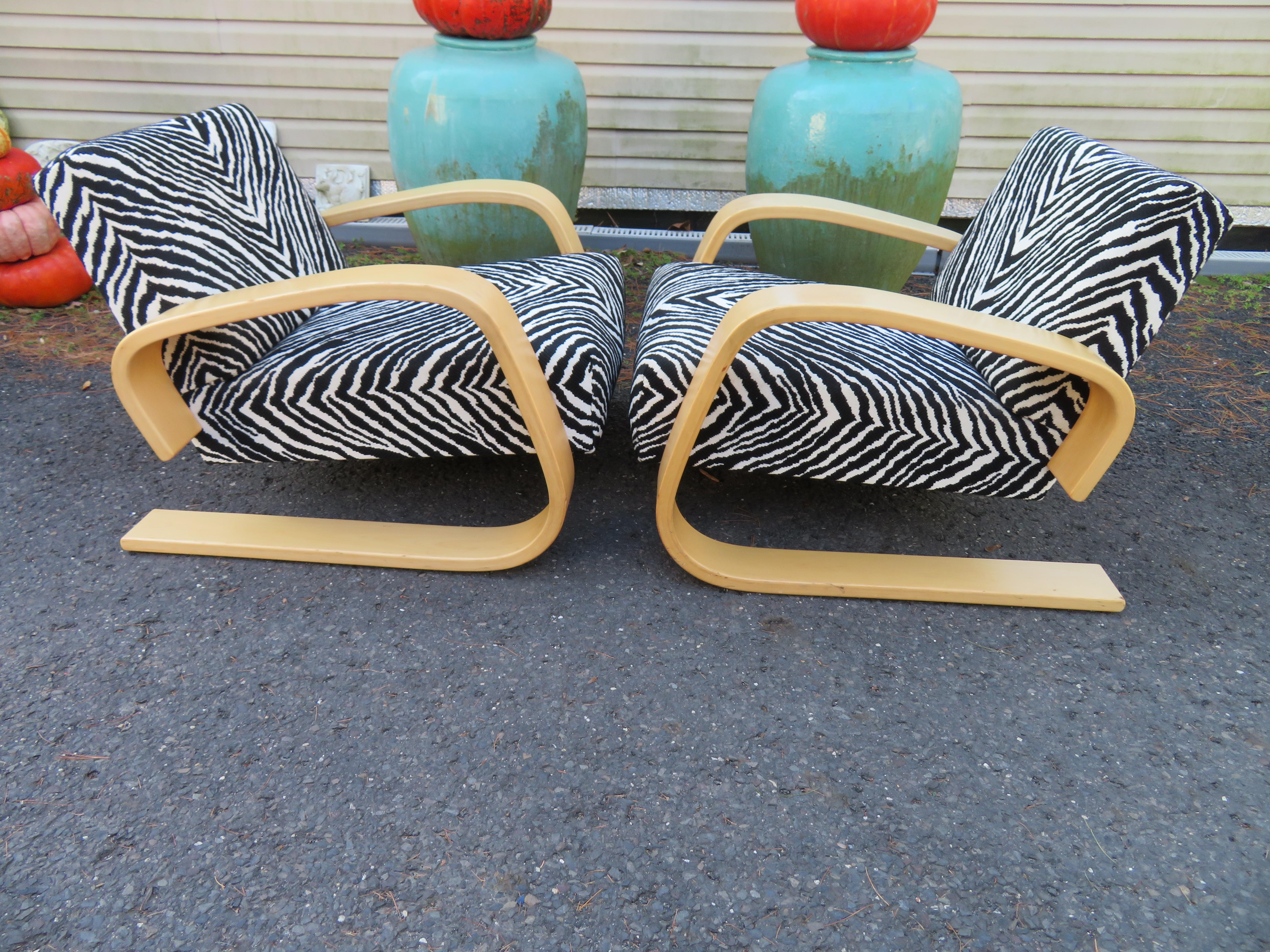 Fabulous Pair Zebra Print Alvar Aalto 400 Tank Chair by Artek Mid-Century For Sale 6