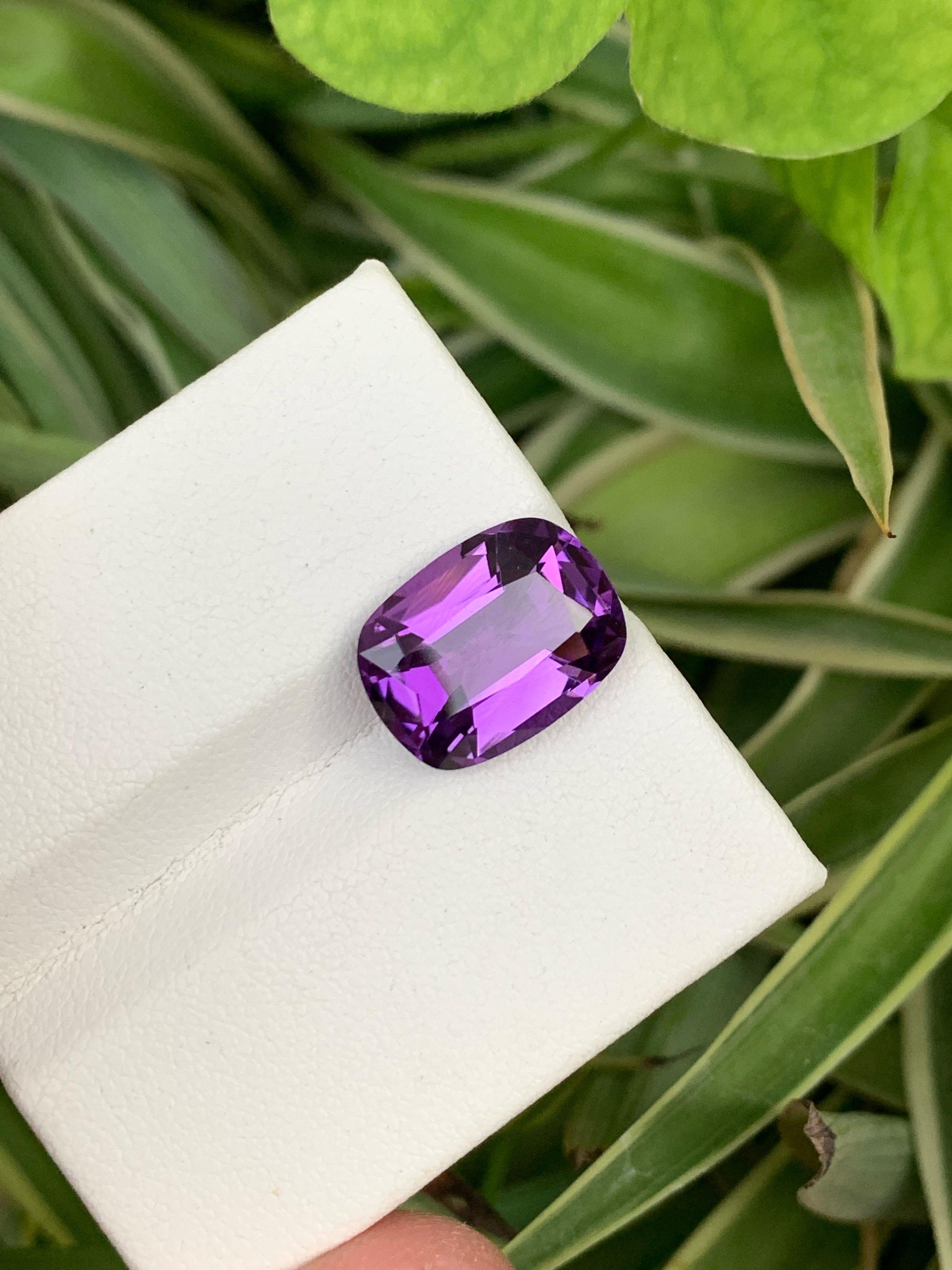 Fabulosa Amatista Natural Púrpura 6,30 Quilates Amatista Gema Joyería Corte cojín en venta