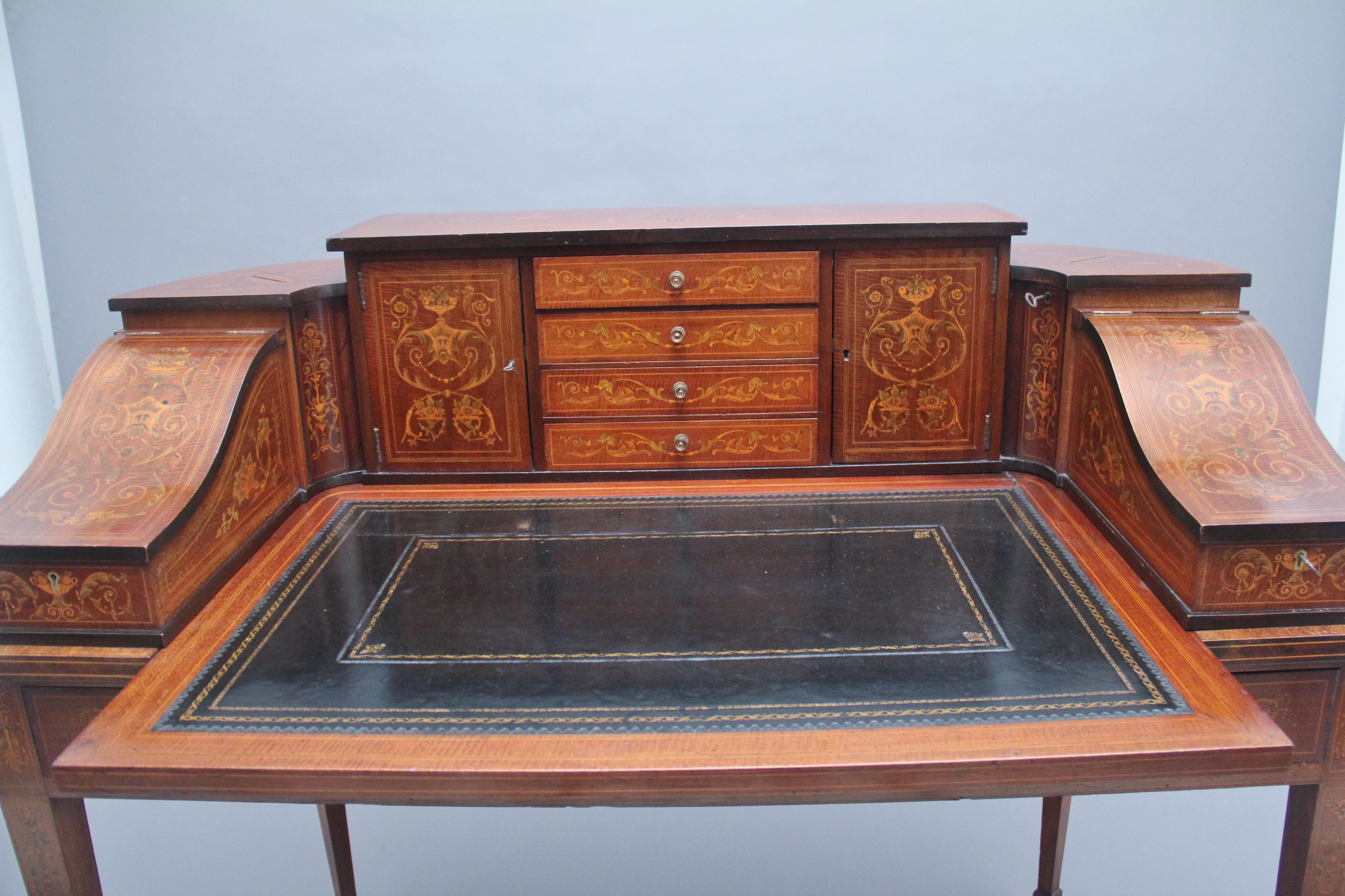 Carlton House-Schreibtisch aus Mahagoni mit Intarsien in fabelhafter Qualität aus dem frühen 20. Jahrhundert (Edwardian) im Angebot