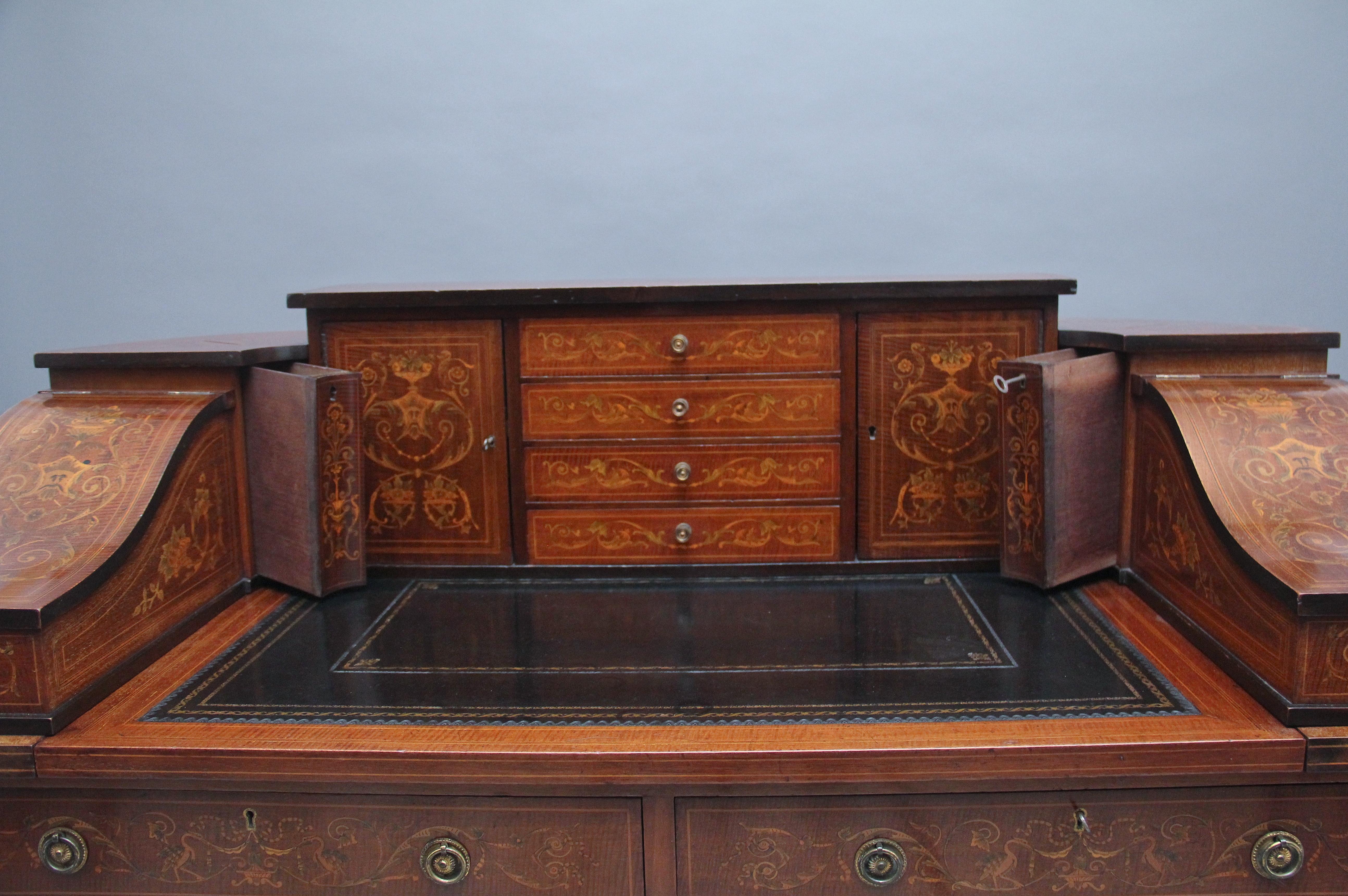 Fabulous Quality Early 20th Century Mahogany and Inlaid Carlton House Desk In Good Condition For Sale In Martlesham, GB