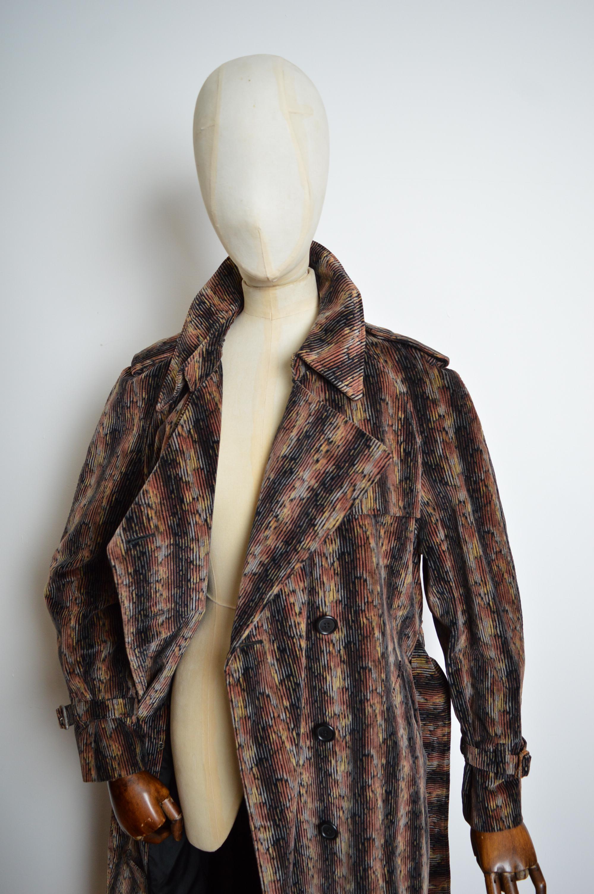 Fabulous Rare 1970s Burberry Chenille Velvet patterned Trench Coat For Sale 6