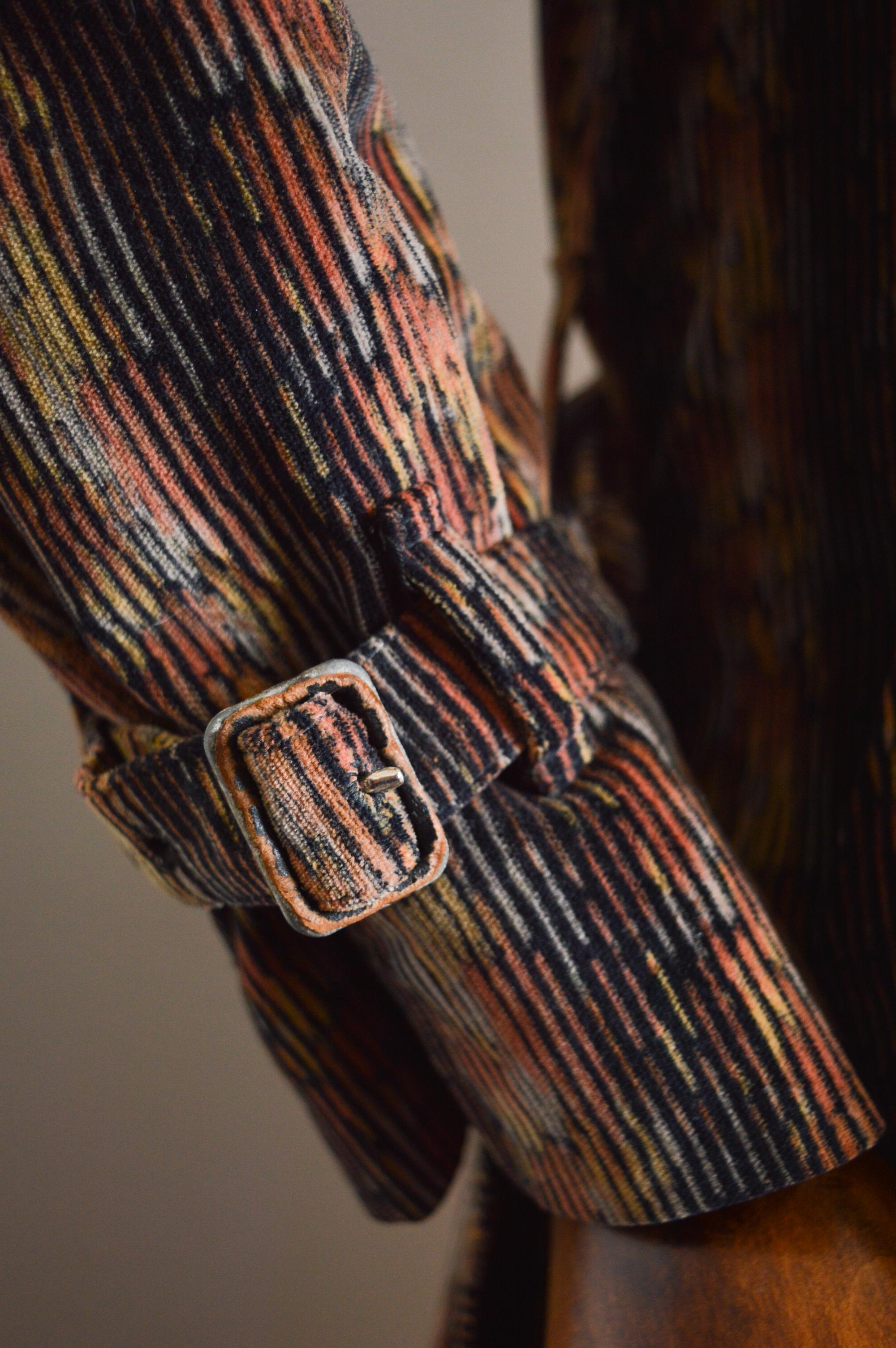 Fabulous Rare 1970s Burberry Chenille Velvet patterned Trench Coat For Sale 14