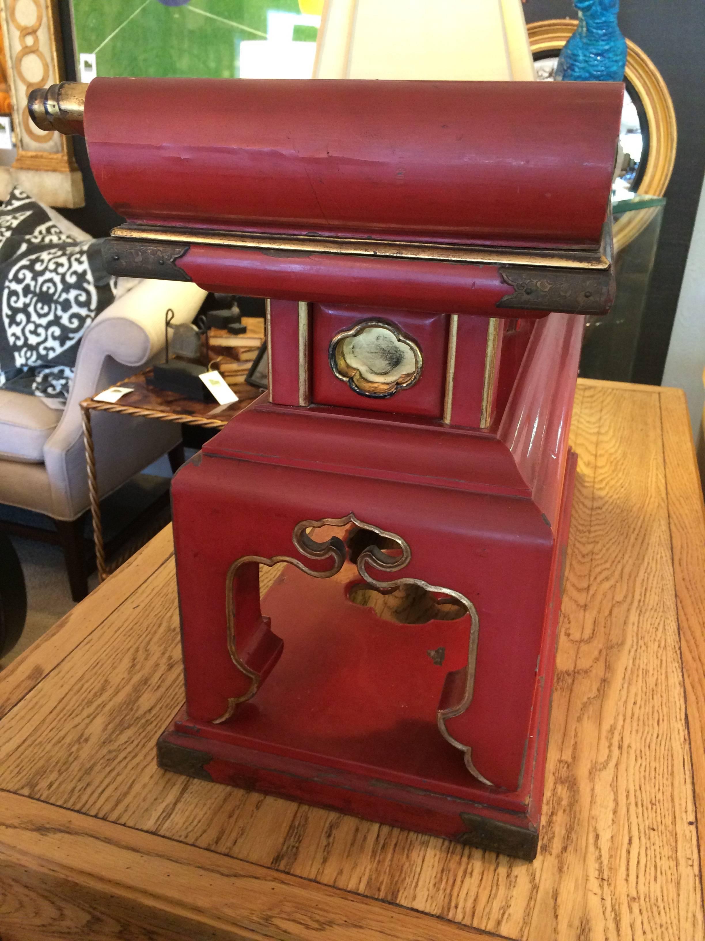 Fabulous Red, Black and Gold Japanese Altar Table 6