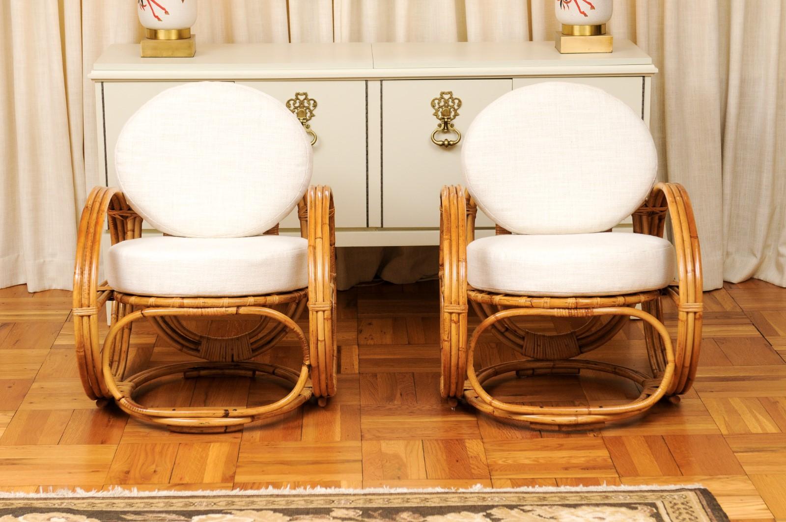 Milieu du XXe siècle Fabuleuse paire de chaises longues Circles en rotin et rotin de canne restaures, France, vers 1950 en vente