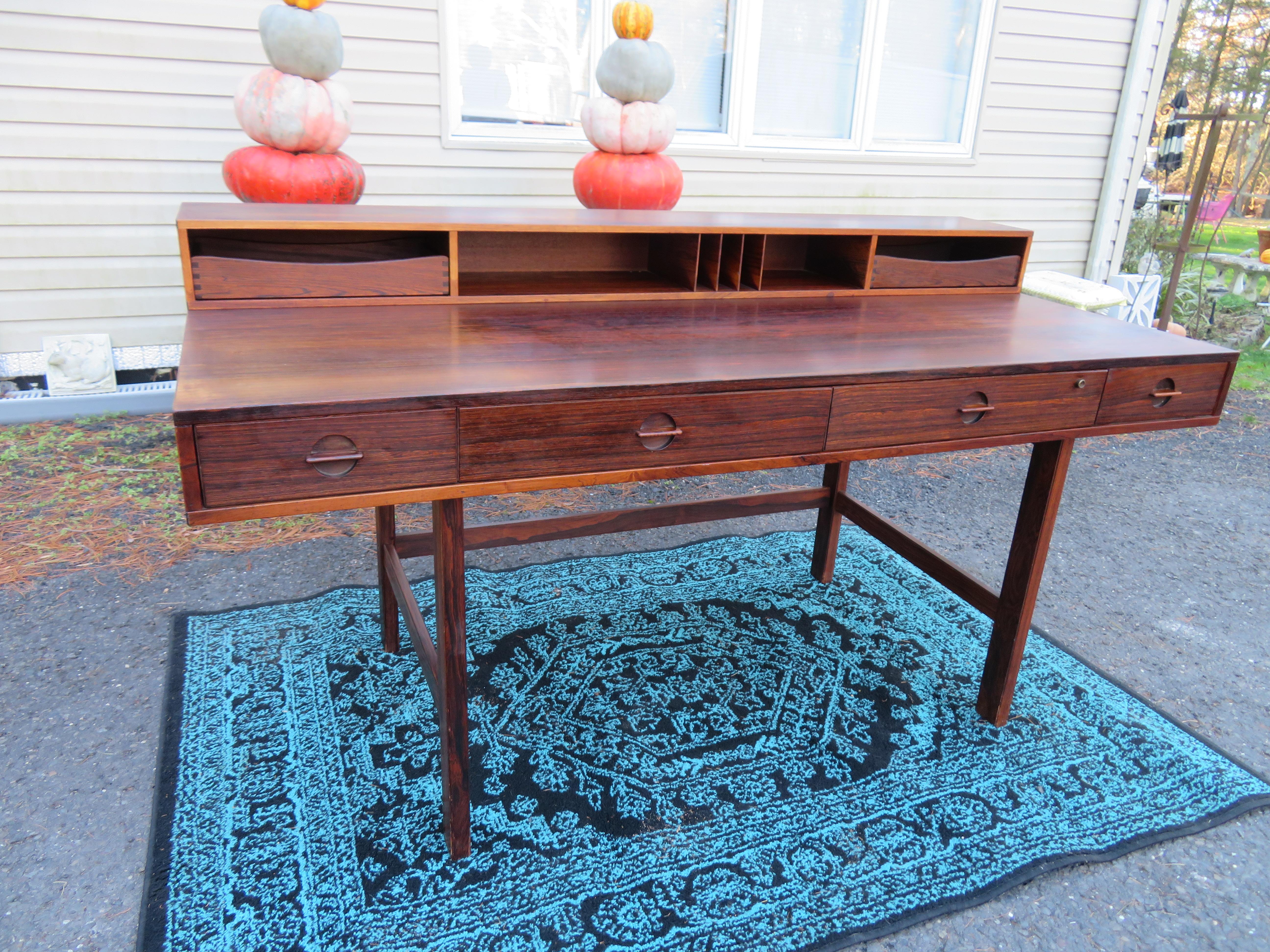Fabulous Rosewood Flip-Top Desk by Peter Lovig Nielsen Mid-Century Modern For Sale 13